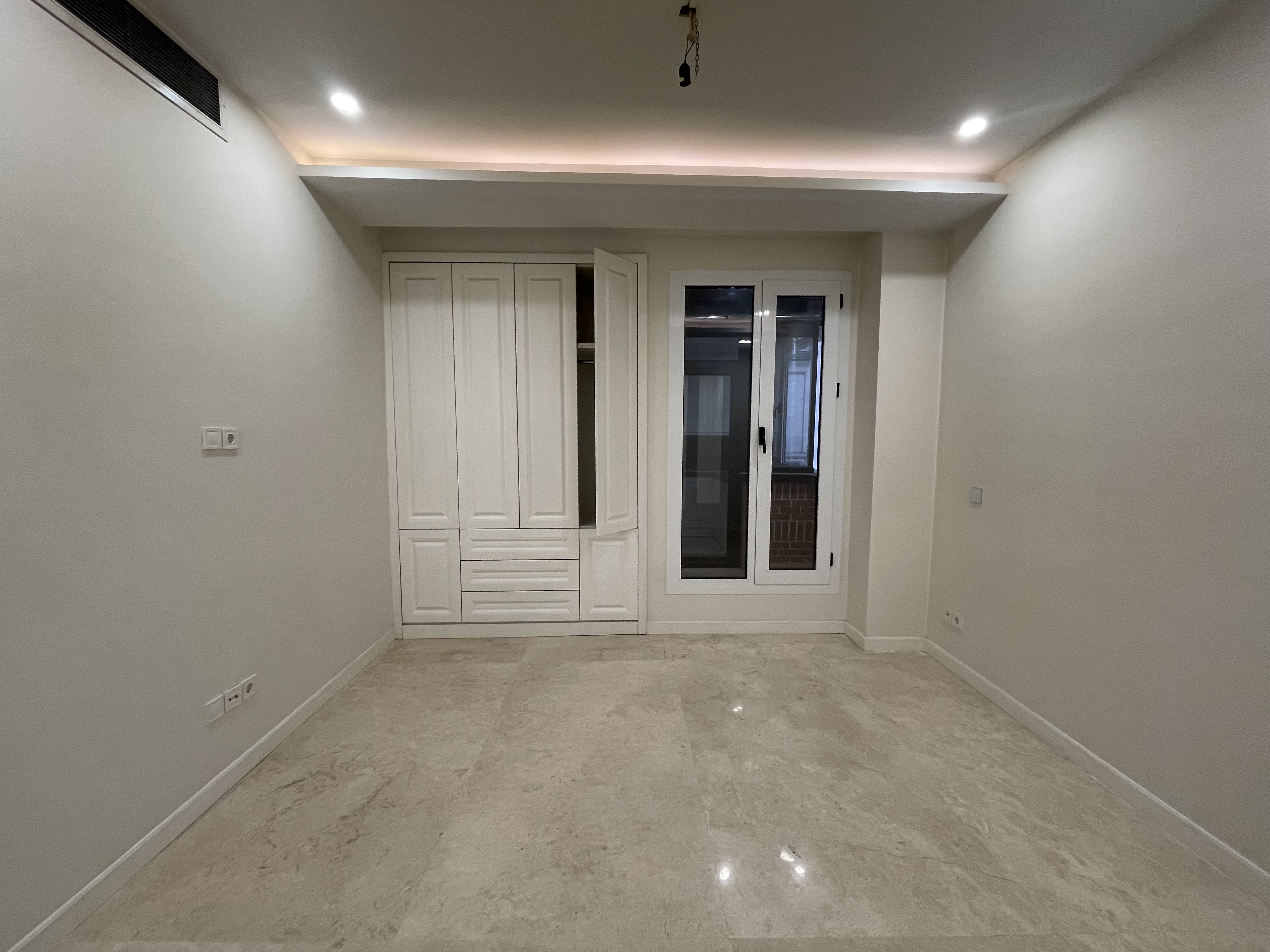 فروش اپارتمان 220 متری