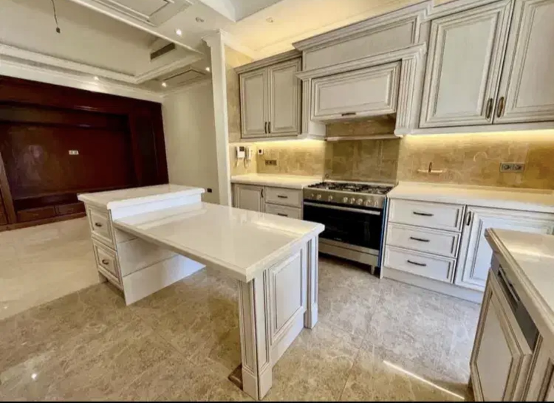 فروش آپارتمان 150متر دیباجی کلید نخورده  تاپ لوکیشن