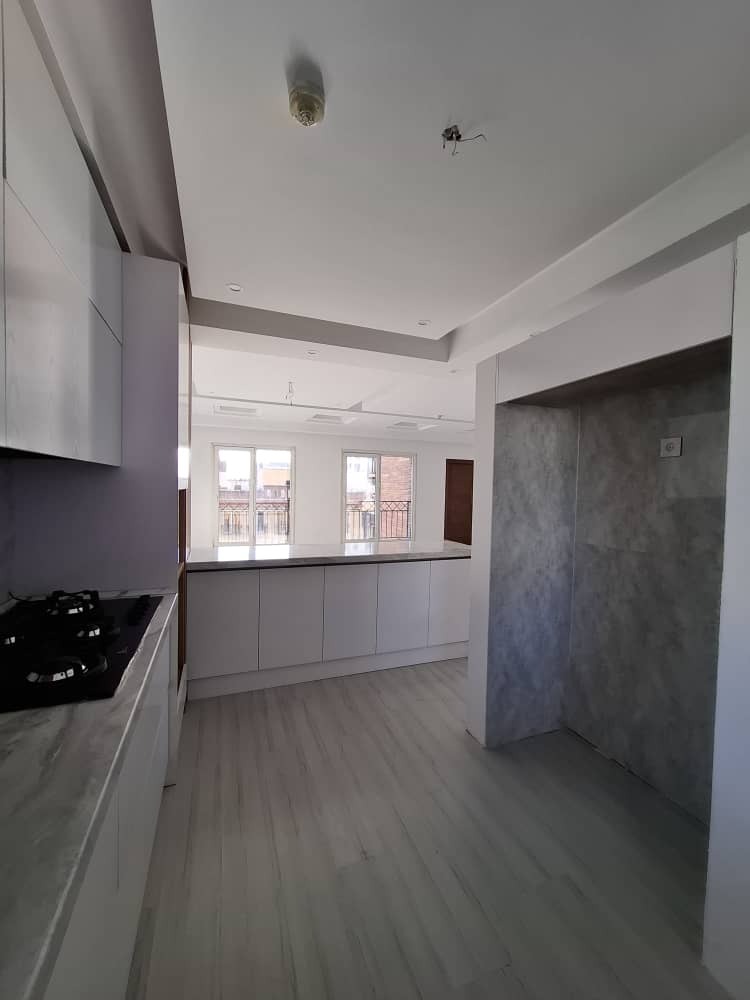 فروش آپارتمان 150 متر گلزار 3 خواب 1 مستر لابی مجلل و سرایداری