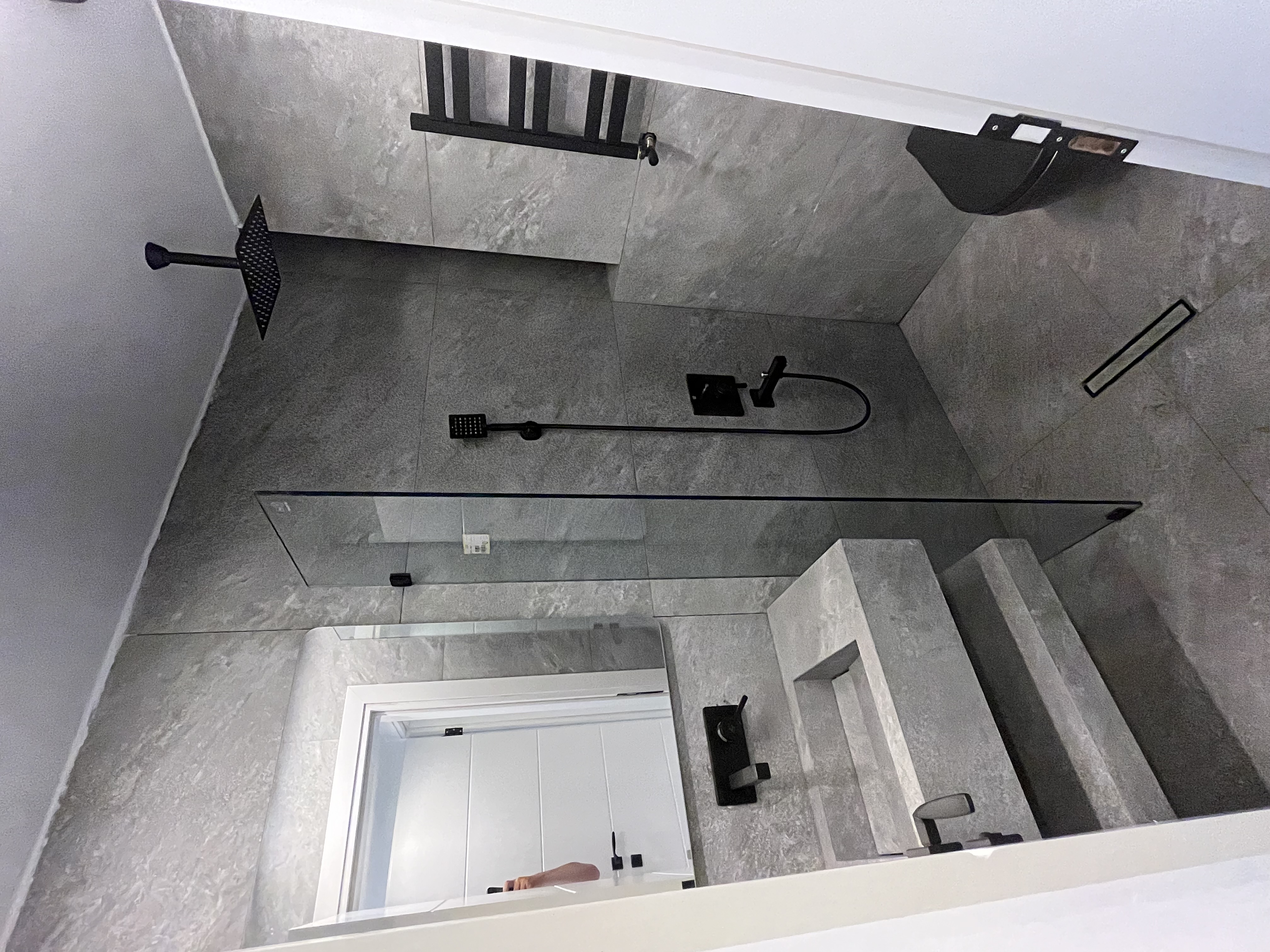 فروش آپارتمان 135 متر جهانتاب سه خواب تاپ لوکیشن