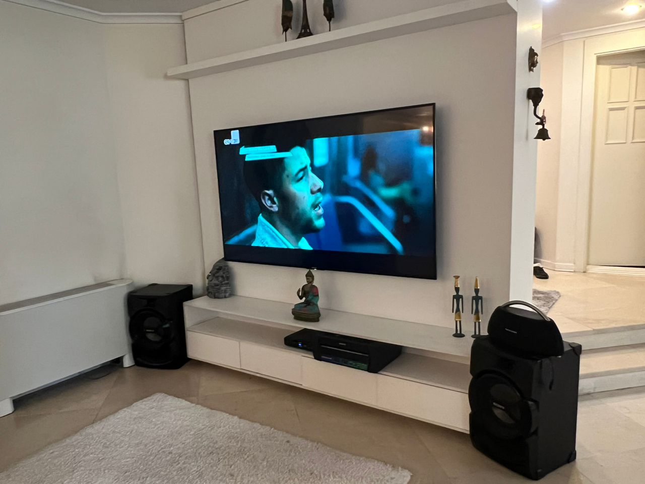 اپارتمان 210متری سه خواب فول مشاعات