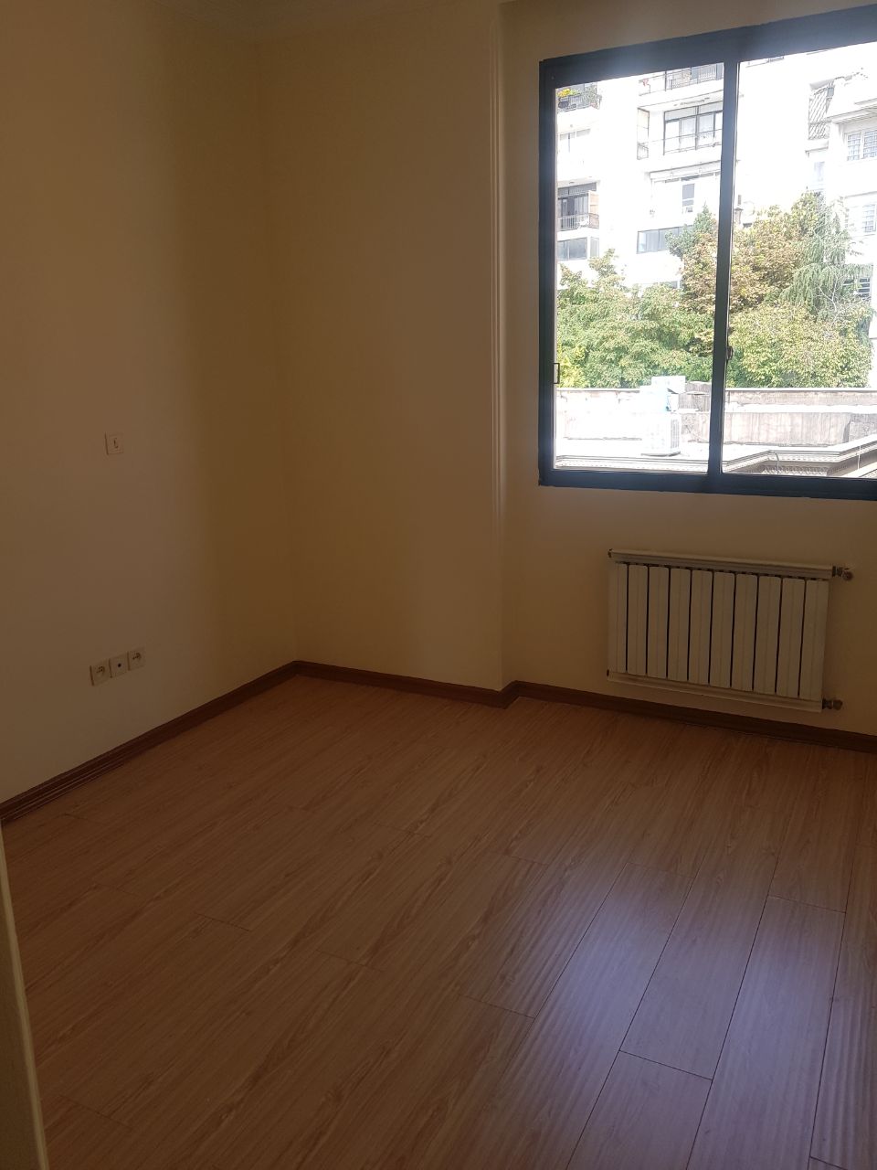 فروش آپارتمان 130 متر 2 خواب مستر فول امکانات