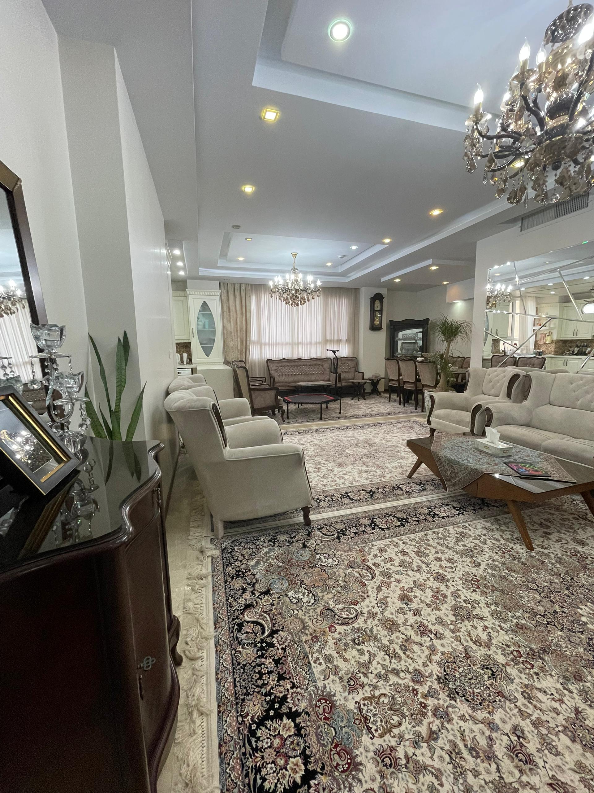 آپارتمان 120 متری
