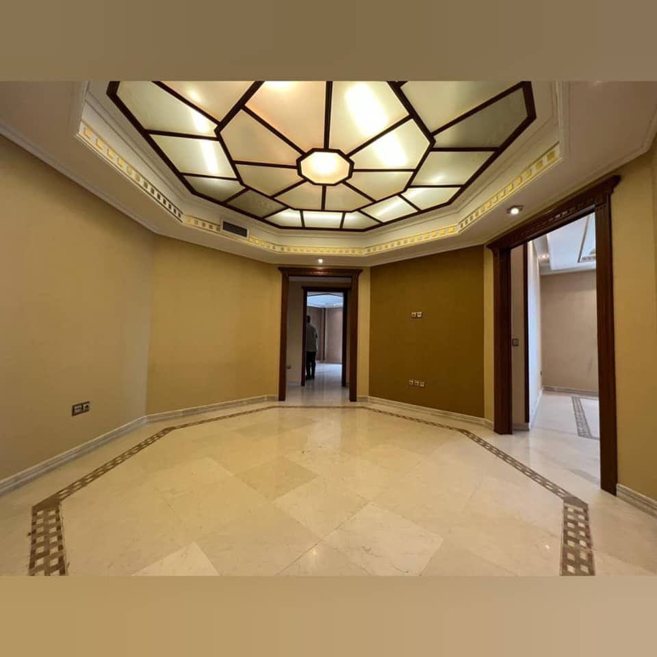 فروش آپارتمان 230متر نیاوران
