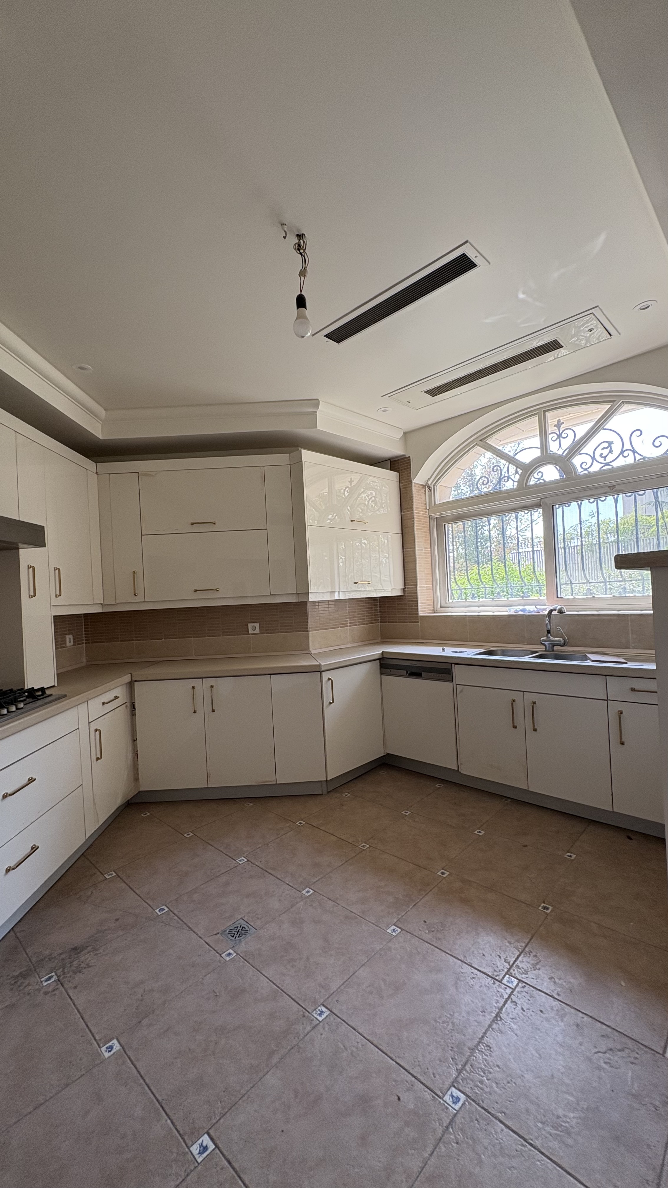 فروش آپارتمان 250 متر جمشیدیه تک واحدی