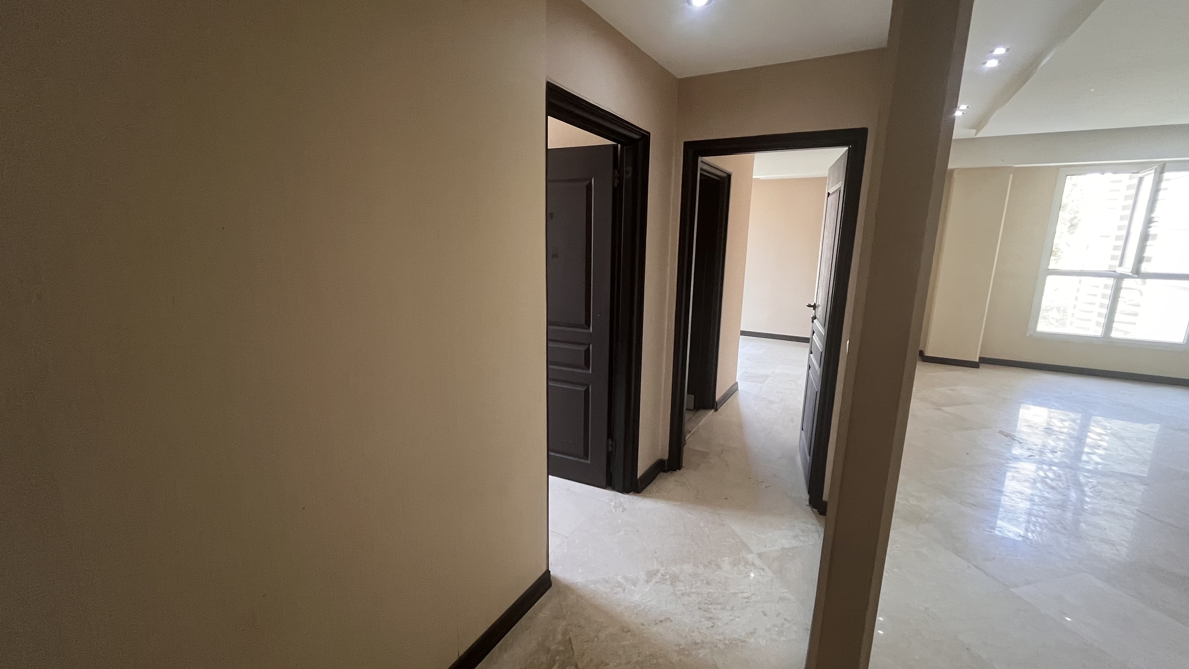 اجاره آپارتمان 110متر هروی فول امکانات