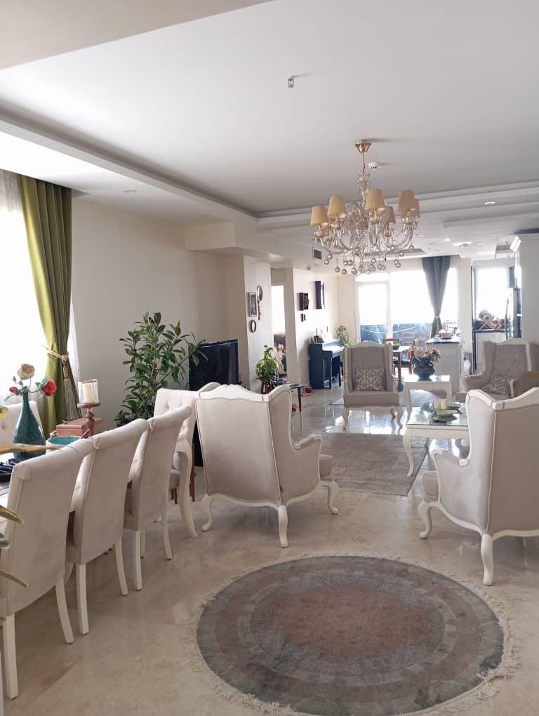 فروش آپارتمان  140 متر آپارتمان قبا غرق نور مدرن محله دنج و خلوت