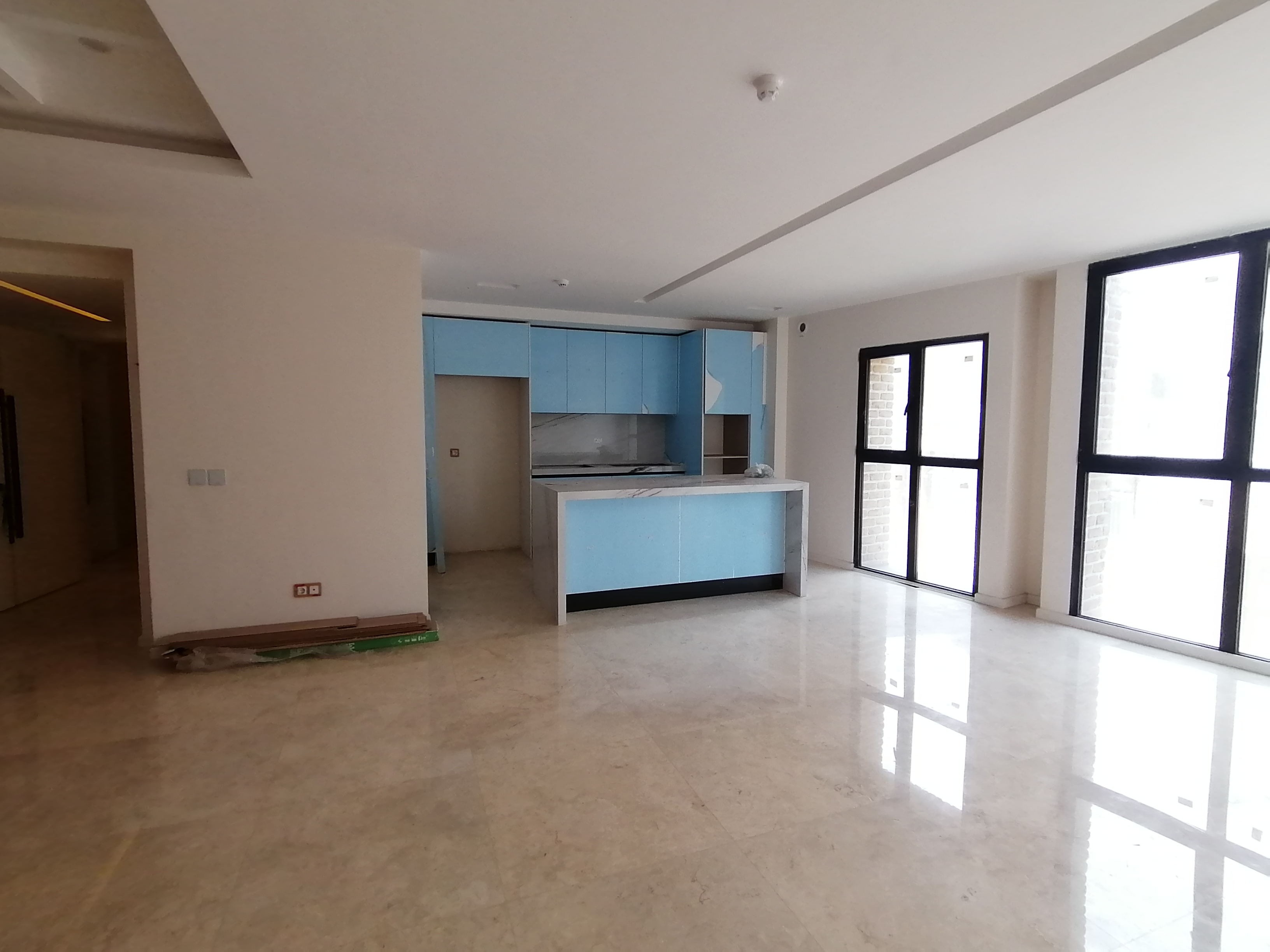 فروش آپارتمان 100 متر دیباجی 2خواب فول امکانات