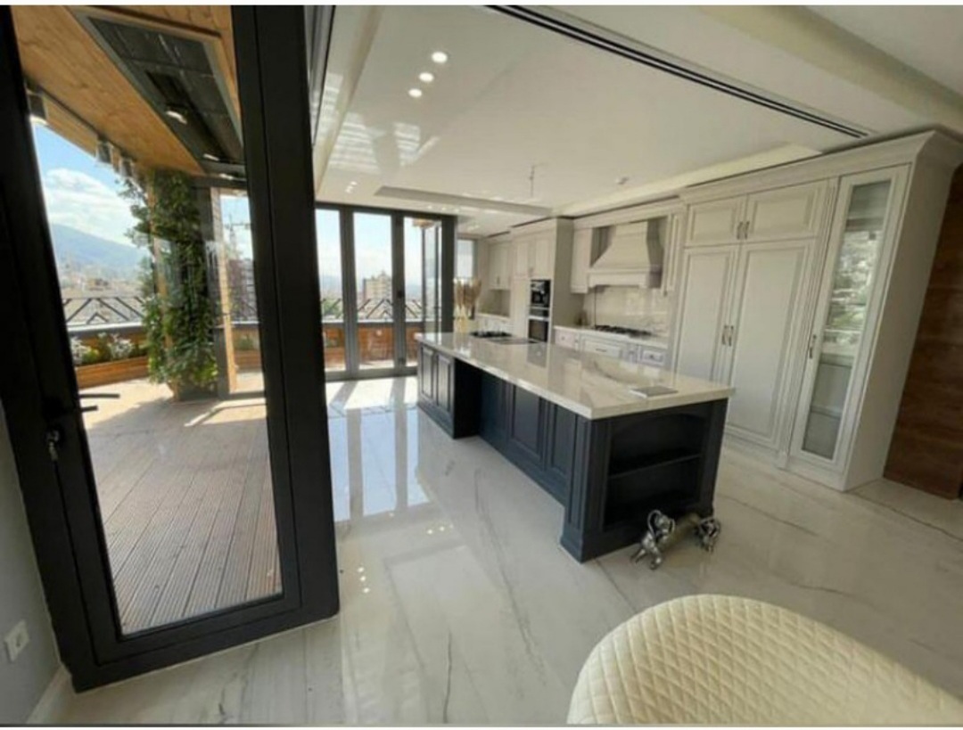 فروش فرمانیه شرقی لوکیشن اول امنیت دسترسی چشم انداز و ویو