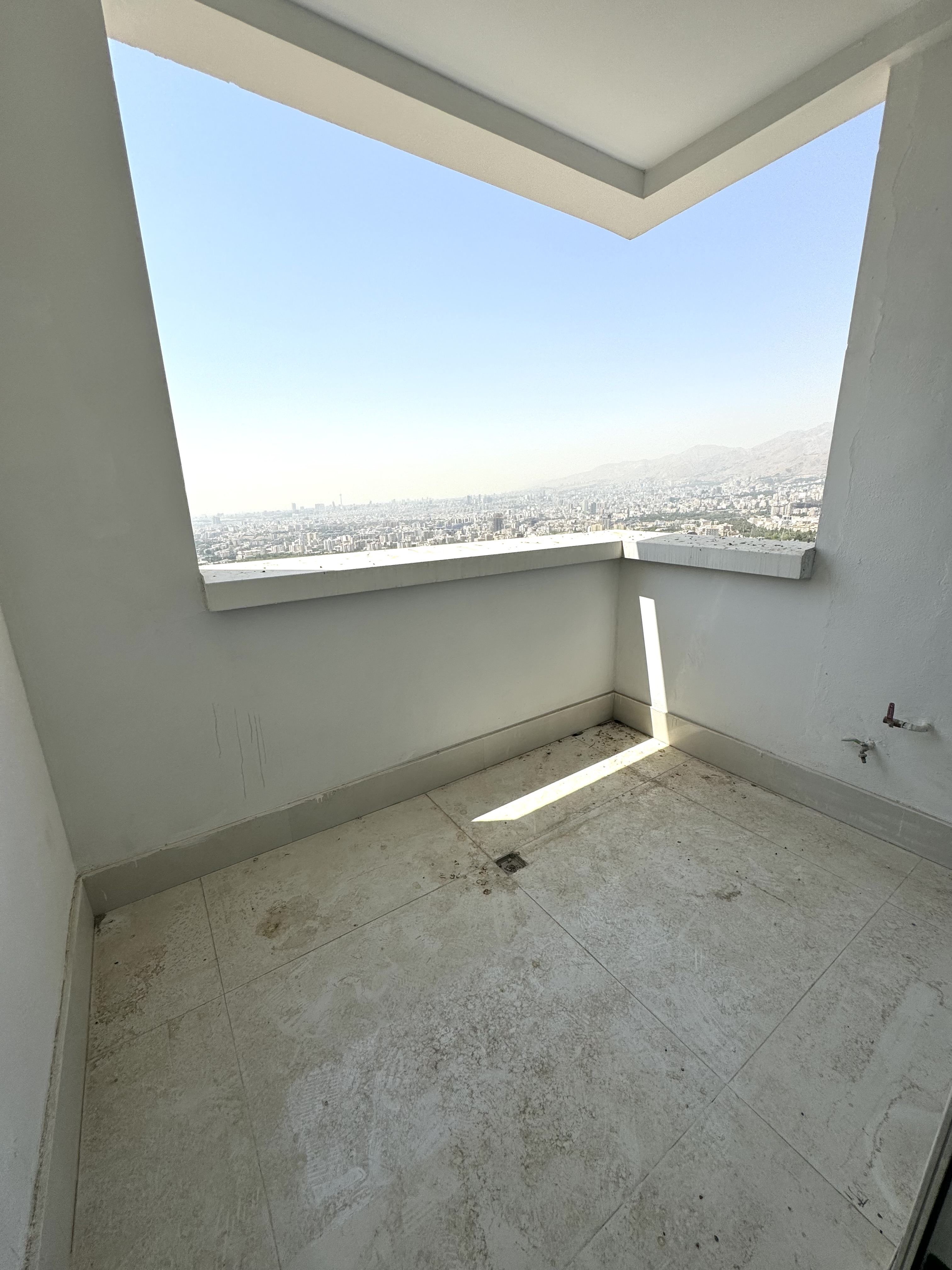 فروش آپارتمان 150 متر سوهانک ویو ابدی