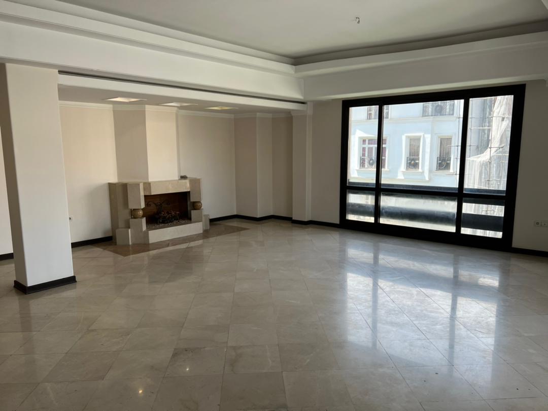 150 متر یخچال/فول امکانات/تخلیه