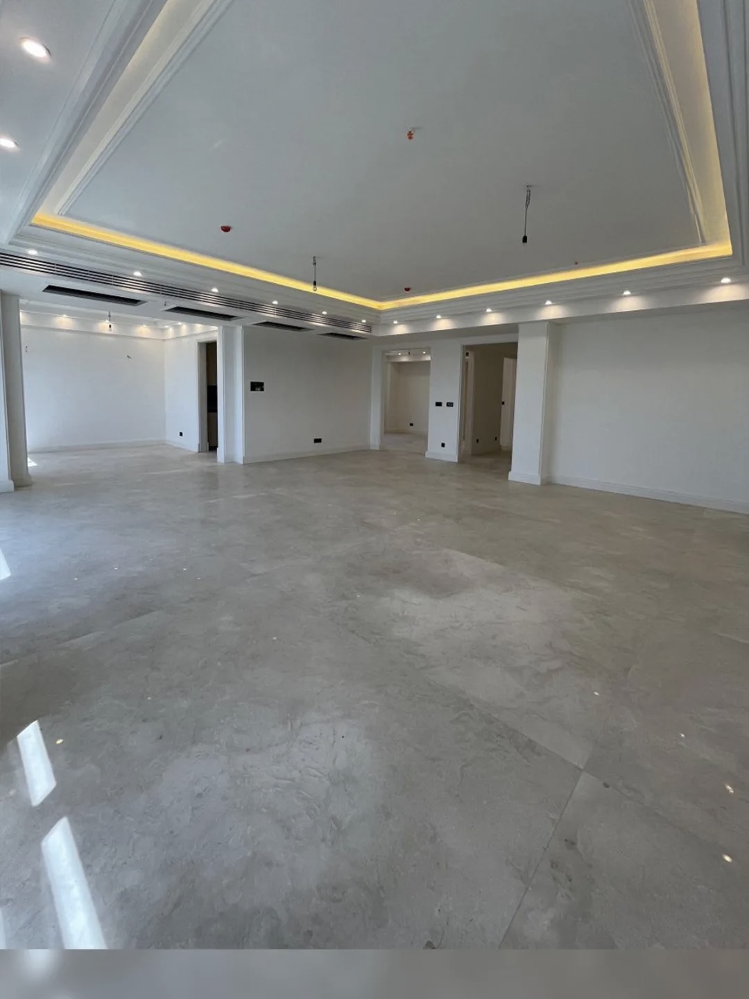 فروش اپارتمان 320 متر فرمانیه