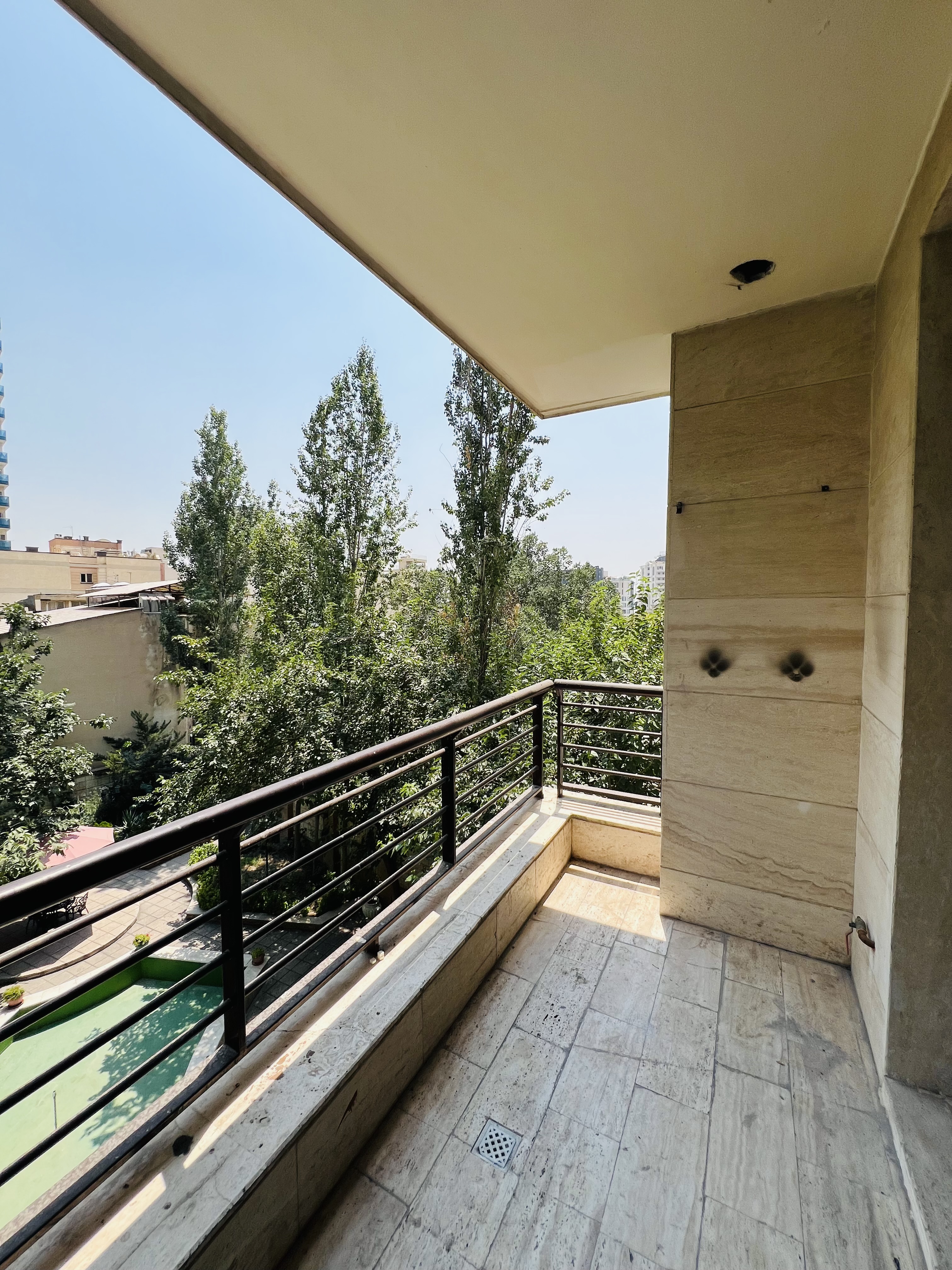 اجاره  اپارتمان 120 متر نیاوران