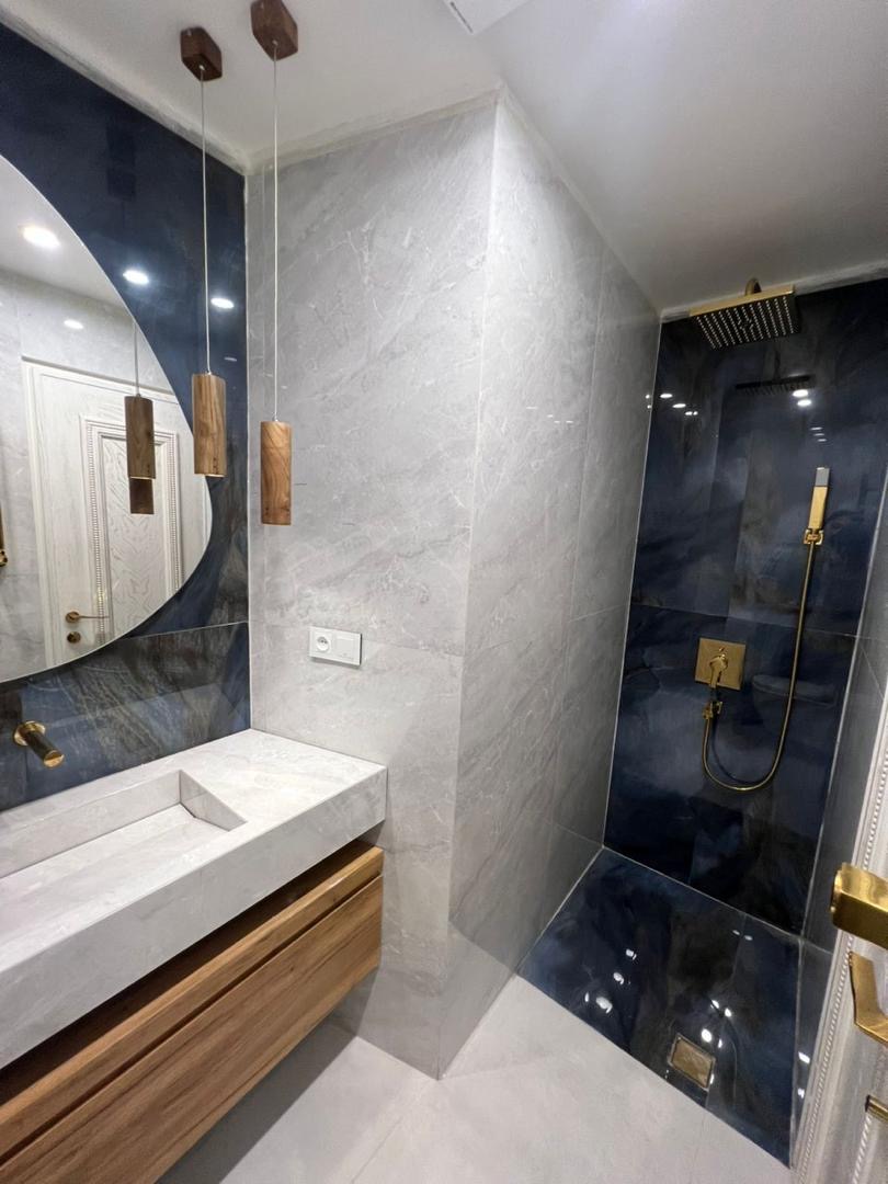 فروش آپارتمان 240 متر نیاوران