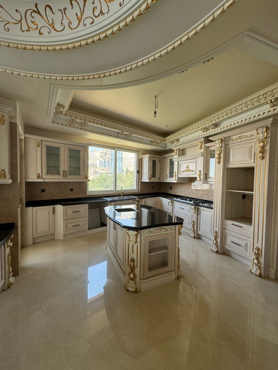 فروش آپارتمان 260 متر نیاوران