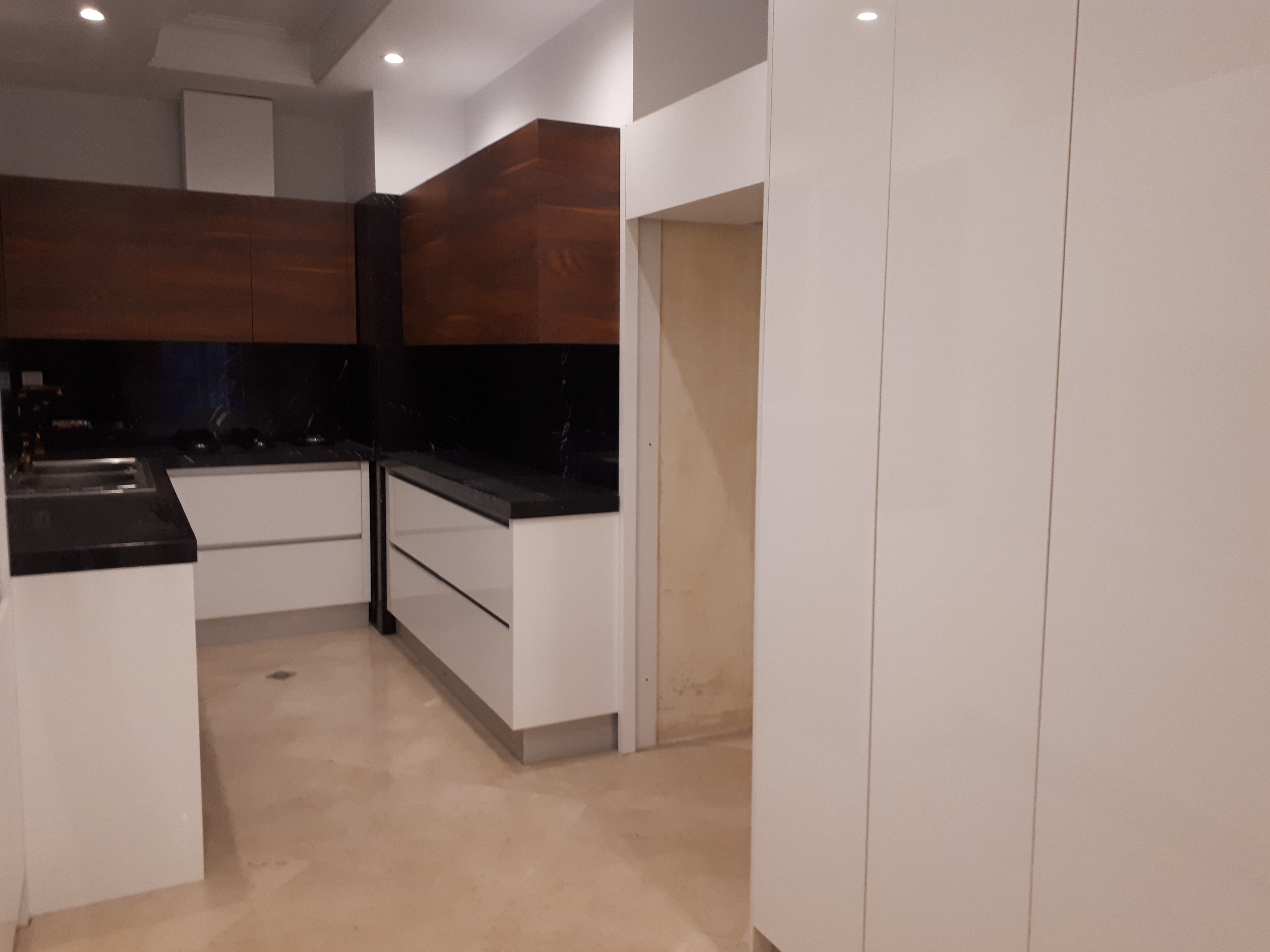 اجاره آپارتمان 140متر نیاوران تاپ لوکیشن