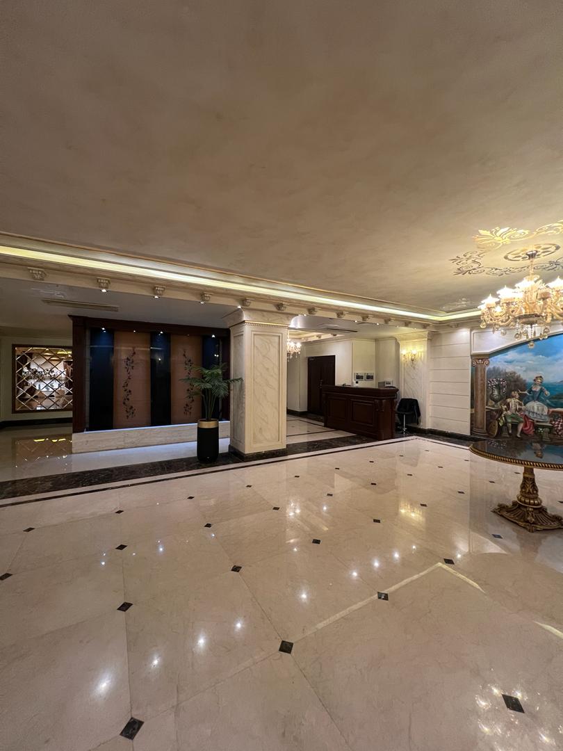 اجاره اپارتمان 230 متر نیاوران  فول مشاعات