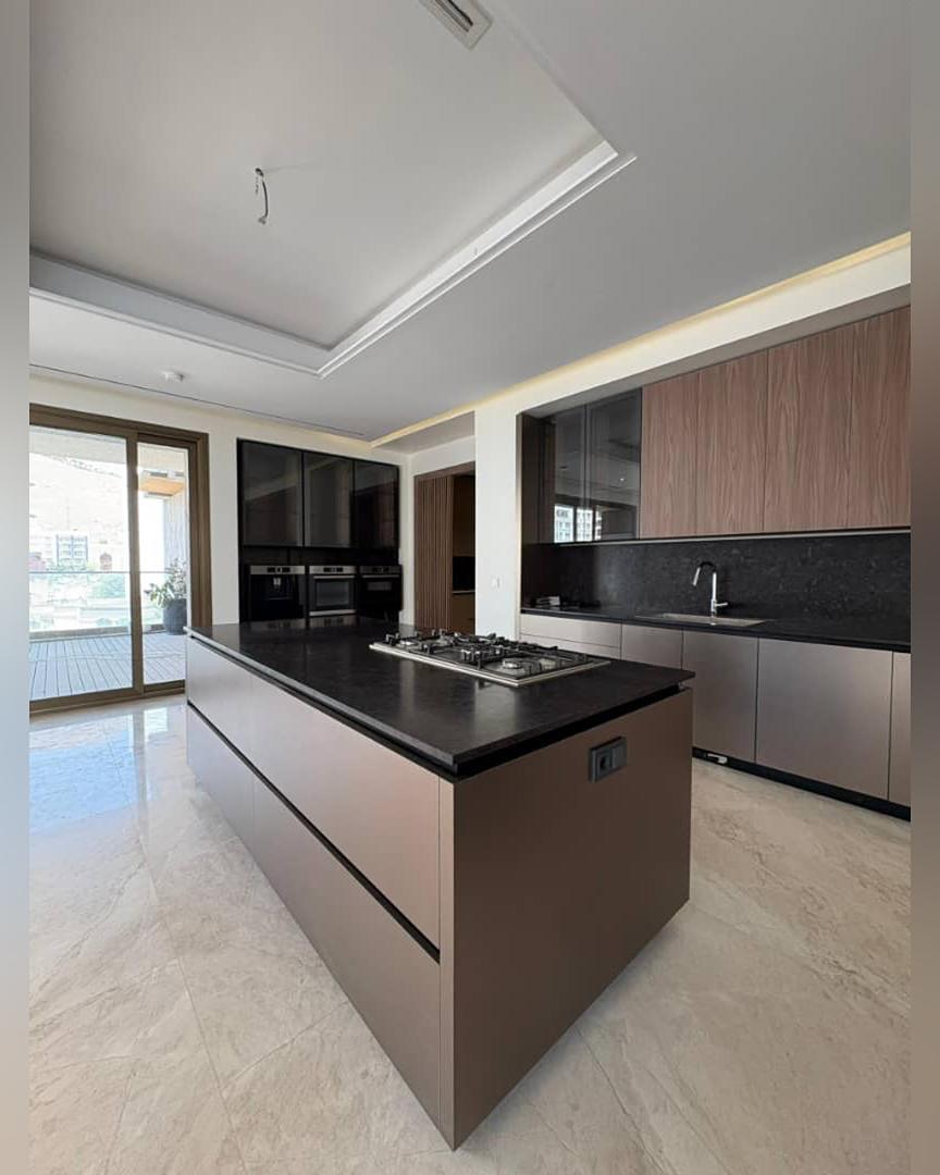 اجاره آپارتمان 199متر نیاوران برج باغ فول مشاعات تاپ لوکیشن