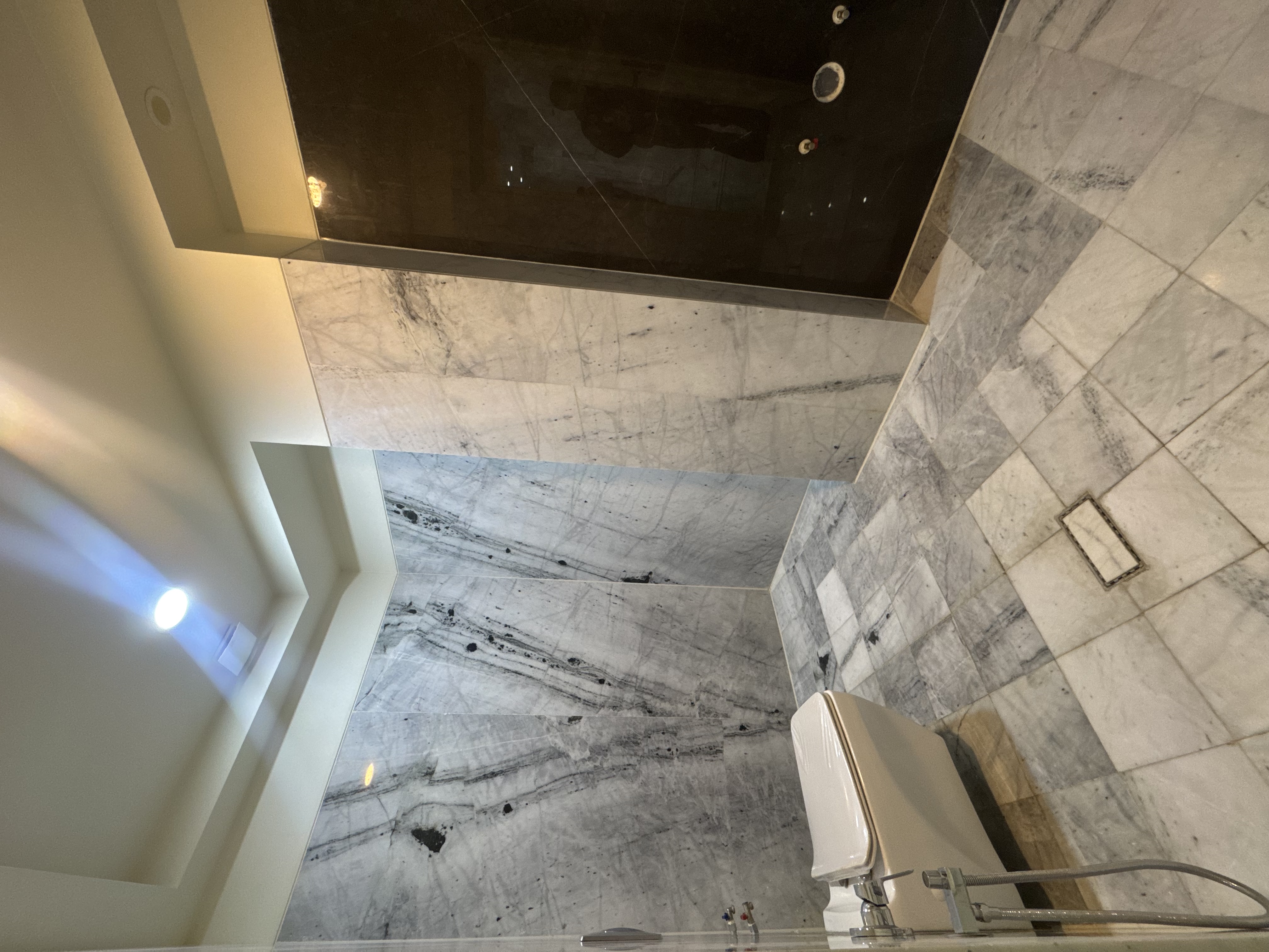 فروش آپارتمان 200 متر فرمانیه ٣خواب