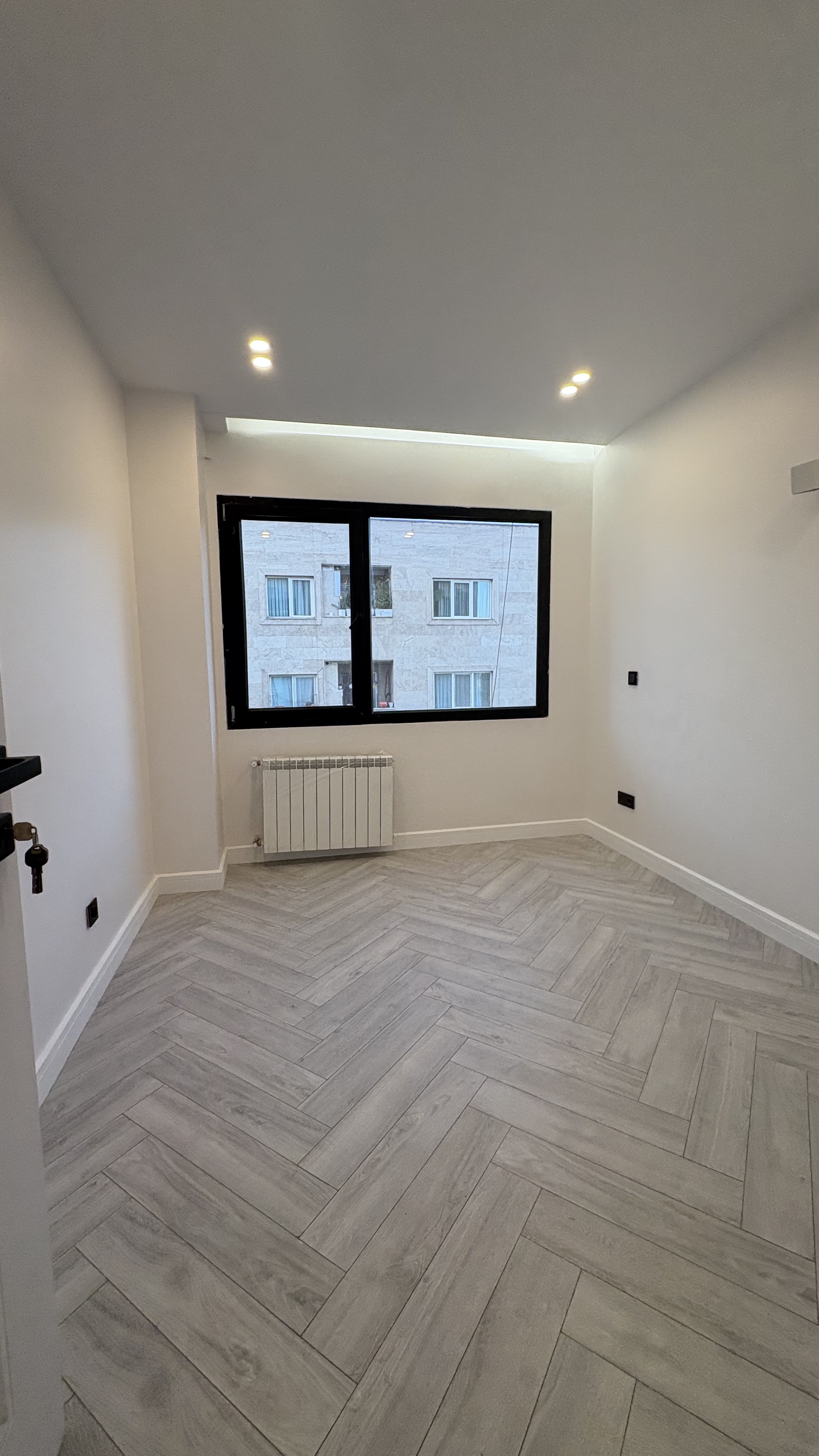 فروش آپارتمان 220 متر قیطریه فول بازسازی