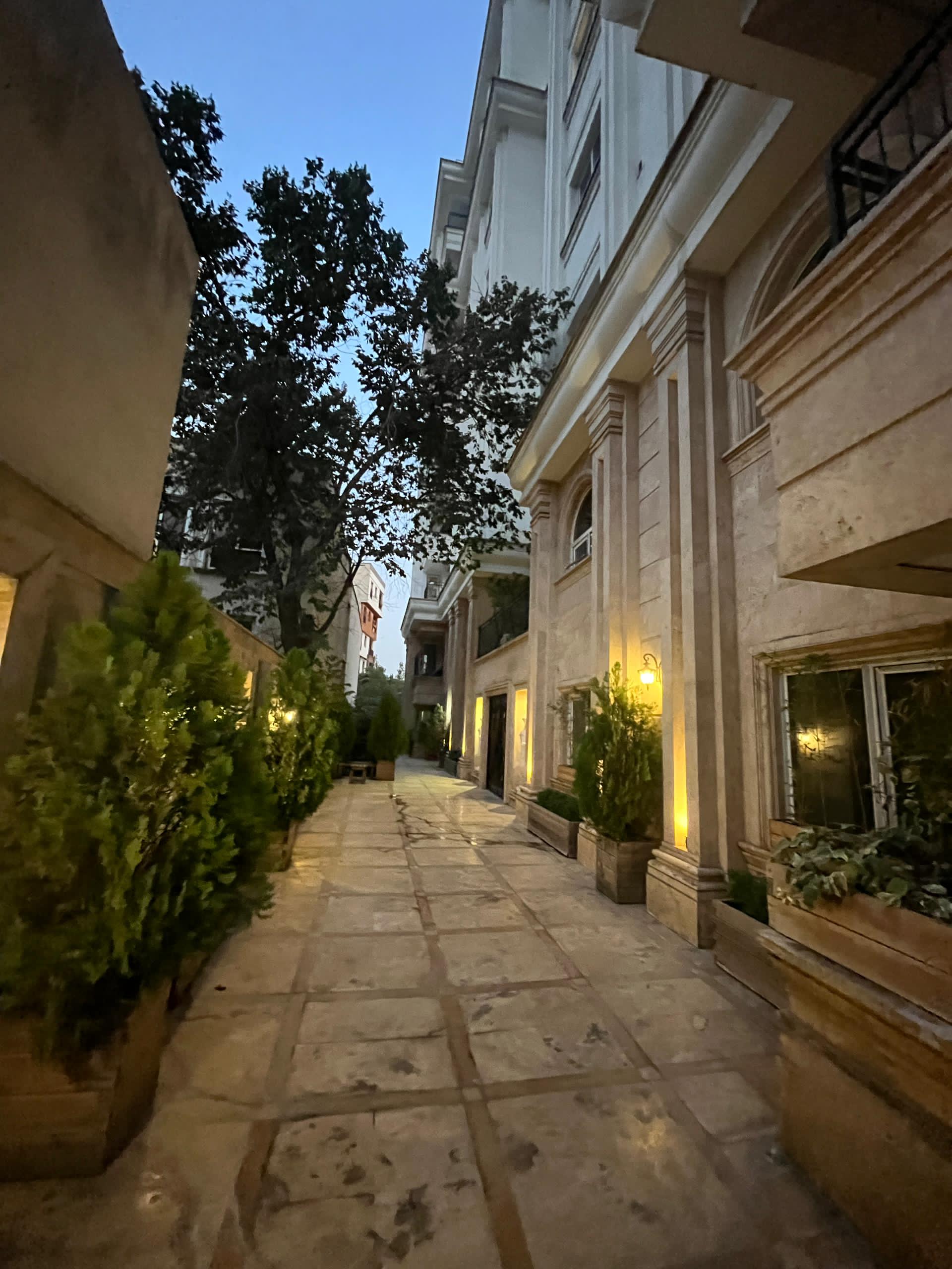 فروش آپارتمان 125 متر نیاوران