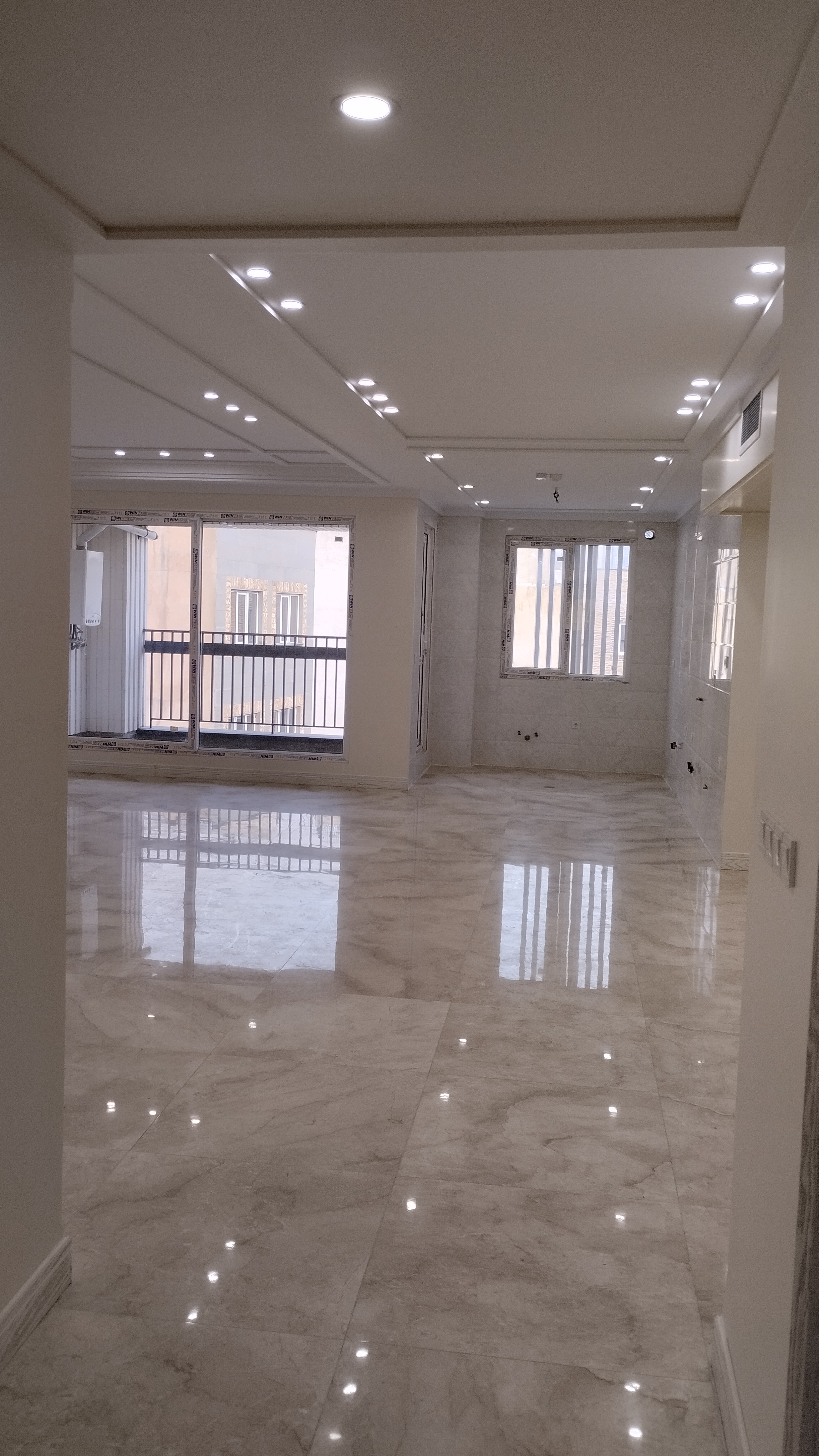180 متر 3 خواب فول امکانات نیاوران