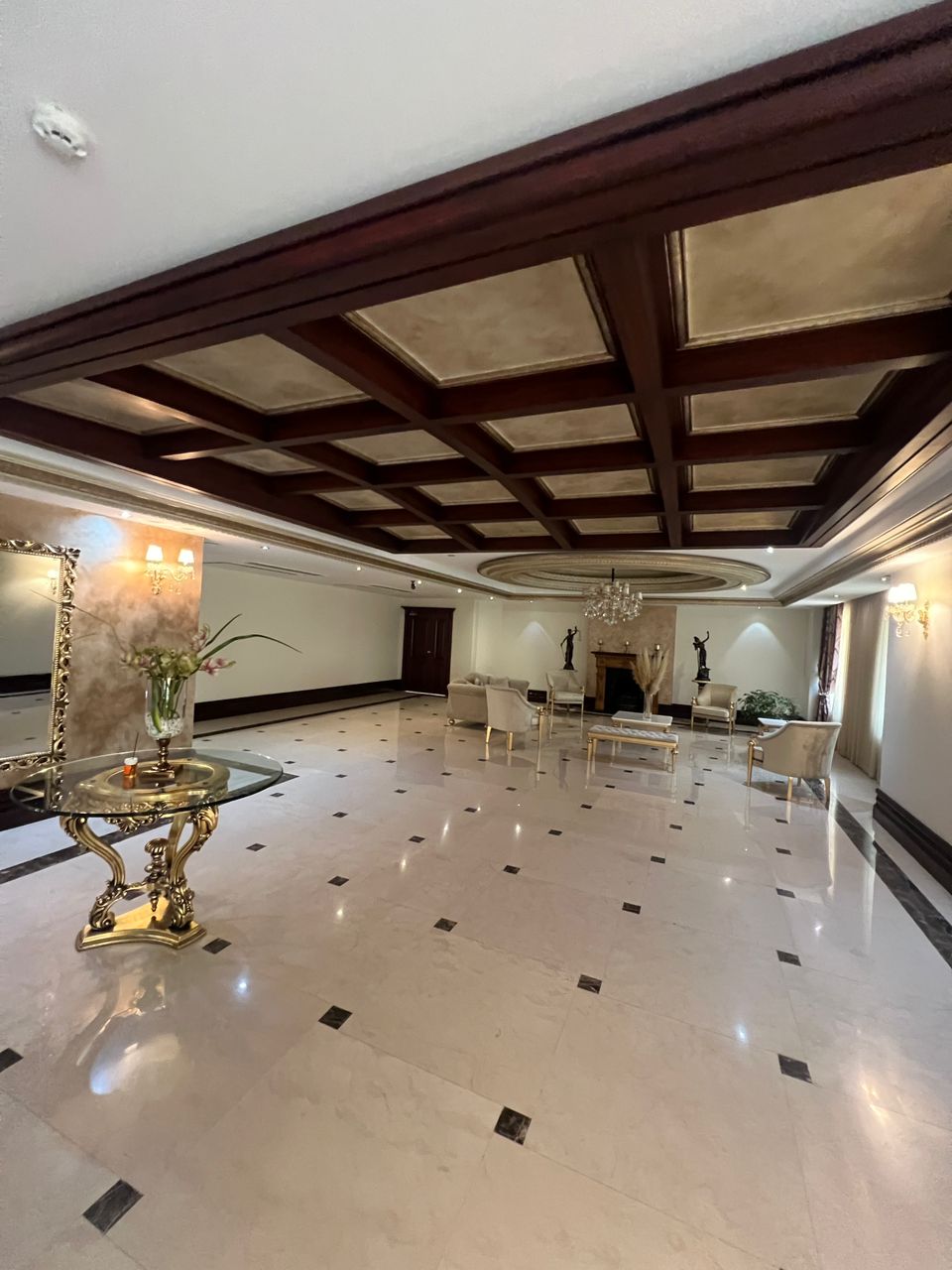 اجاره آپارتمان 170 متر کاشانک