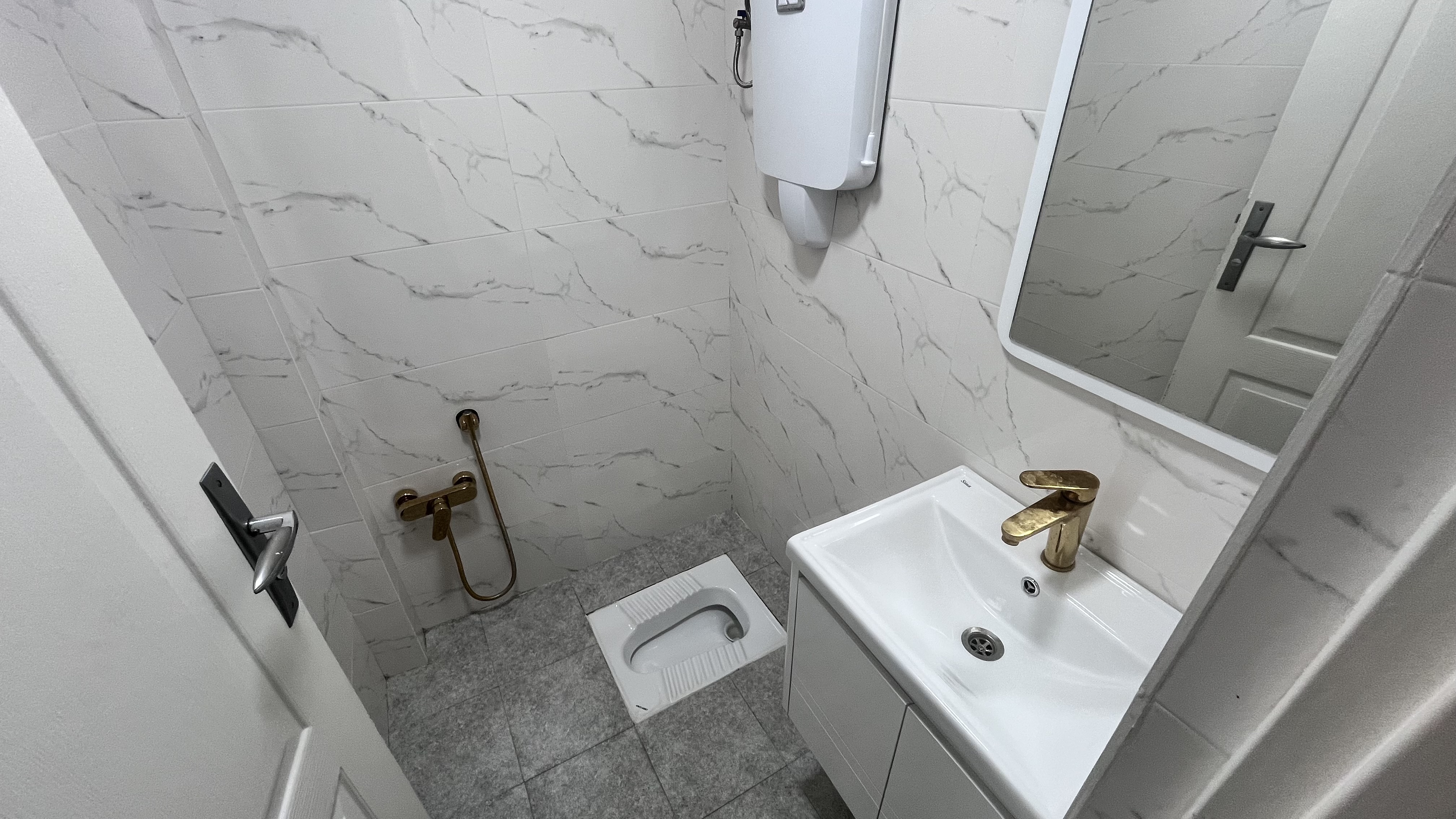 اجاره آپارتمان 120متر شمس آباد فول امکانات