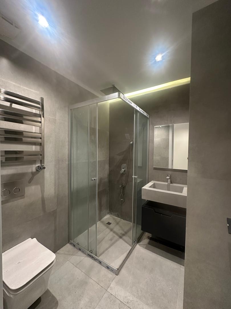 فروش آپارتمان 170 متر فرمانیه فول مشاعات ویو جنوب