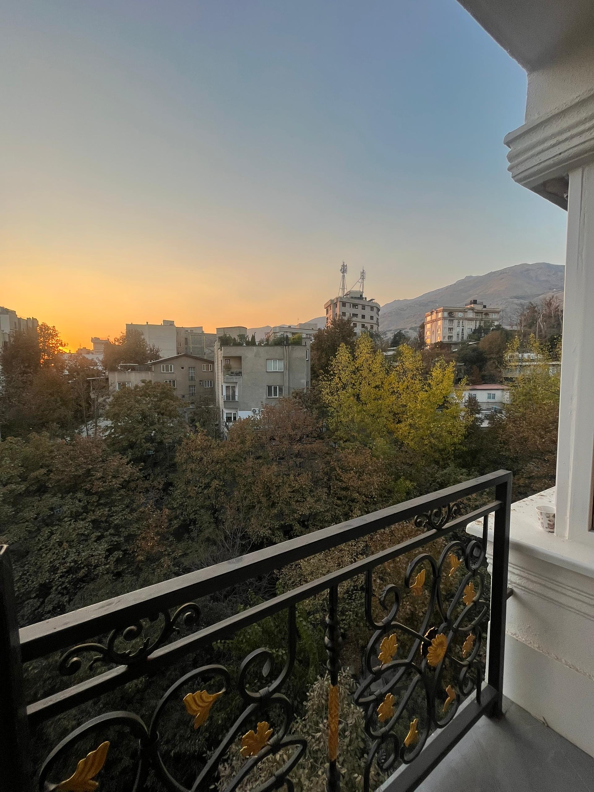 فروش آپارتمان 210 متر نیاوران زیر قیمت