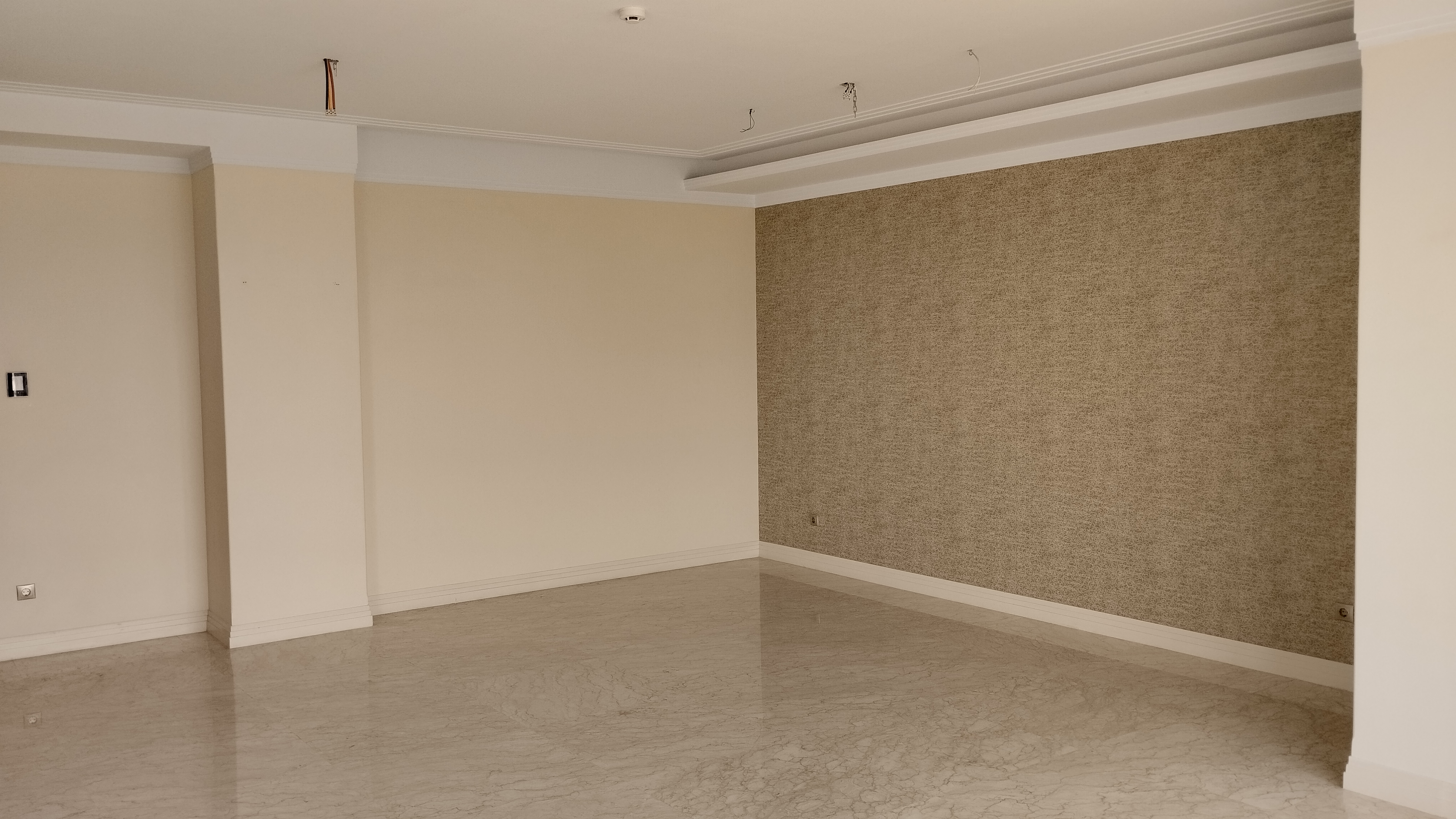 فروش آپارتمان 180 متر نیاوران 3 خواب فول امکانات