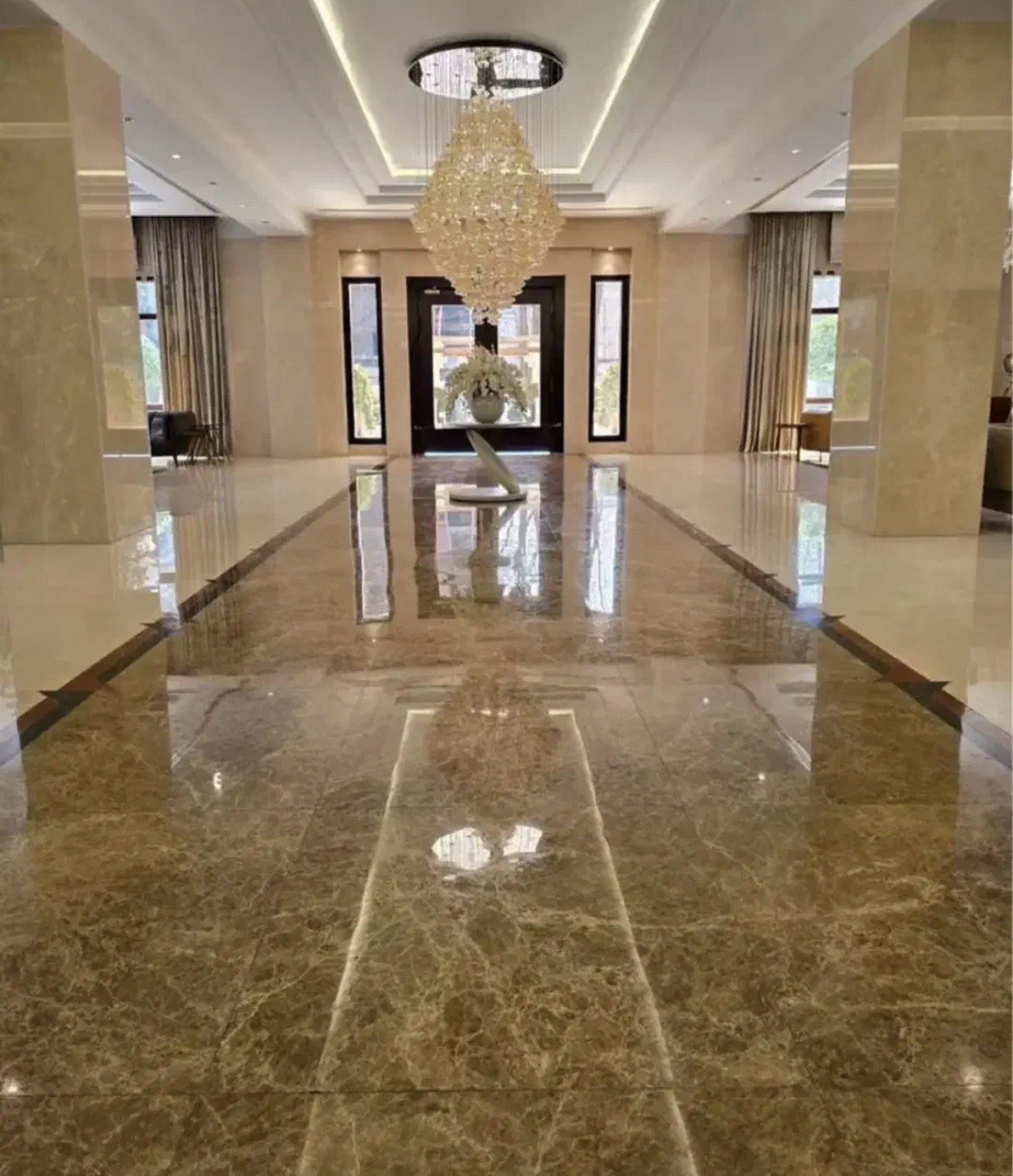 اجاره اپارتمان 240متر فرمانیه فول امکانات