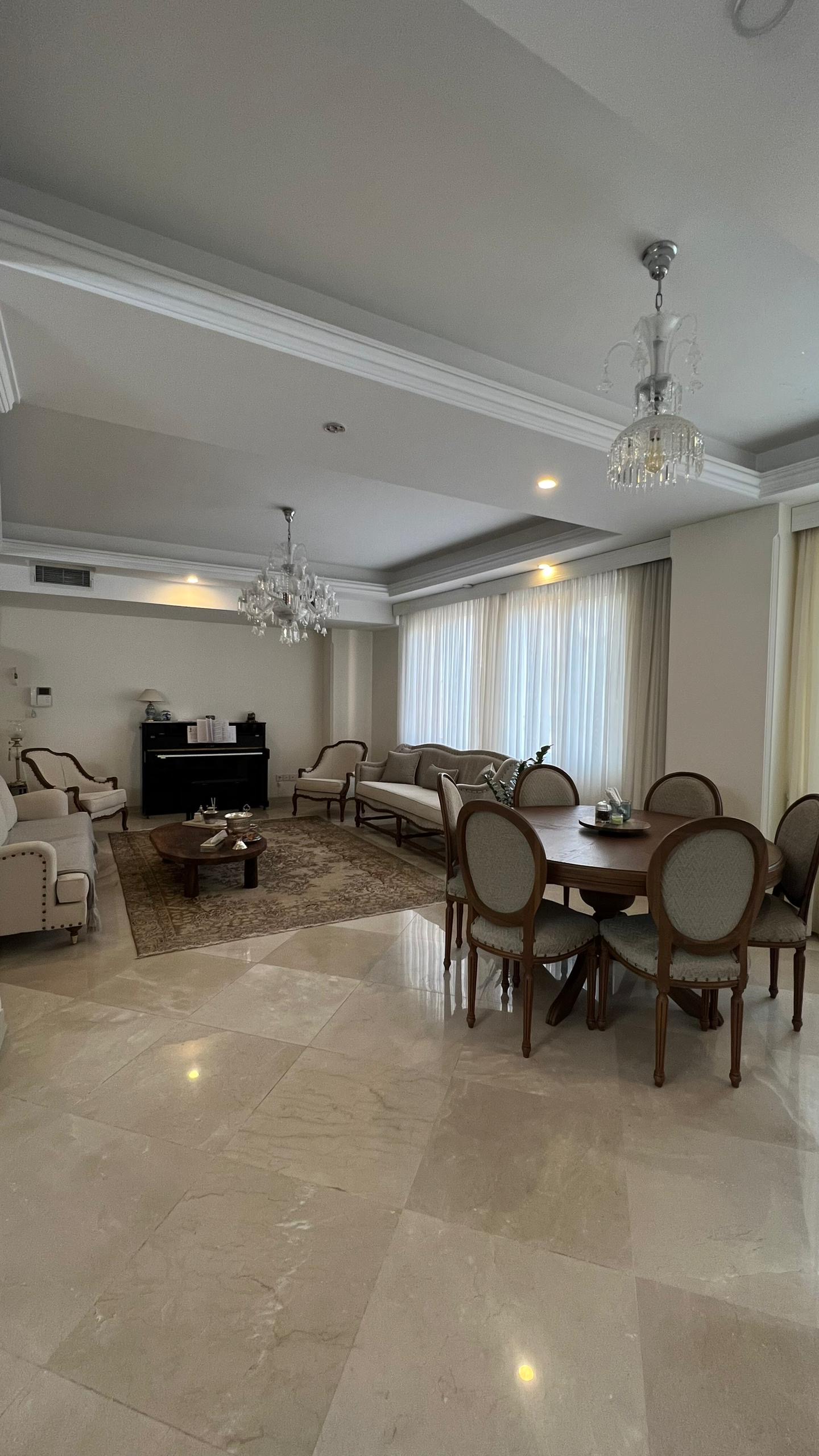 فروش 145 متر آپارتمان دیباجی جنوبی 2 پارکینگ سندی