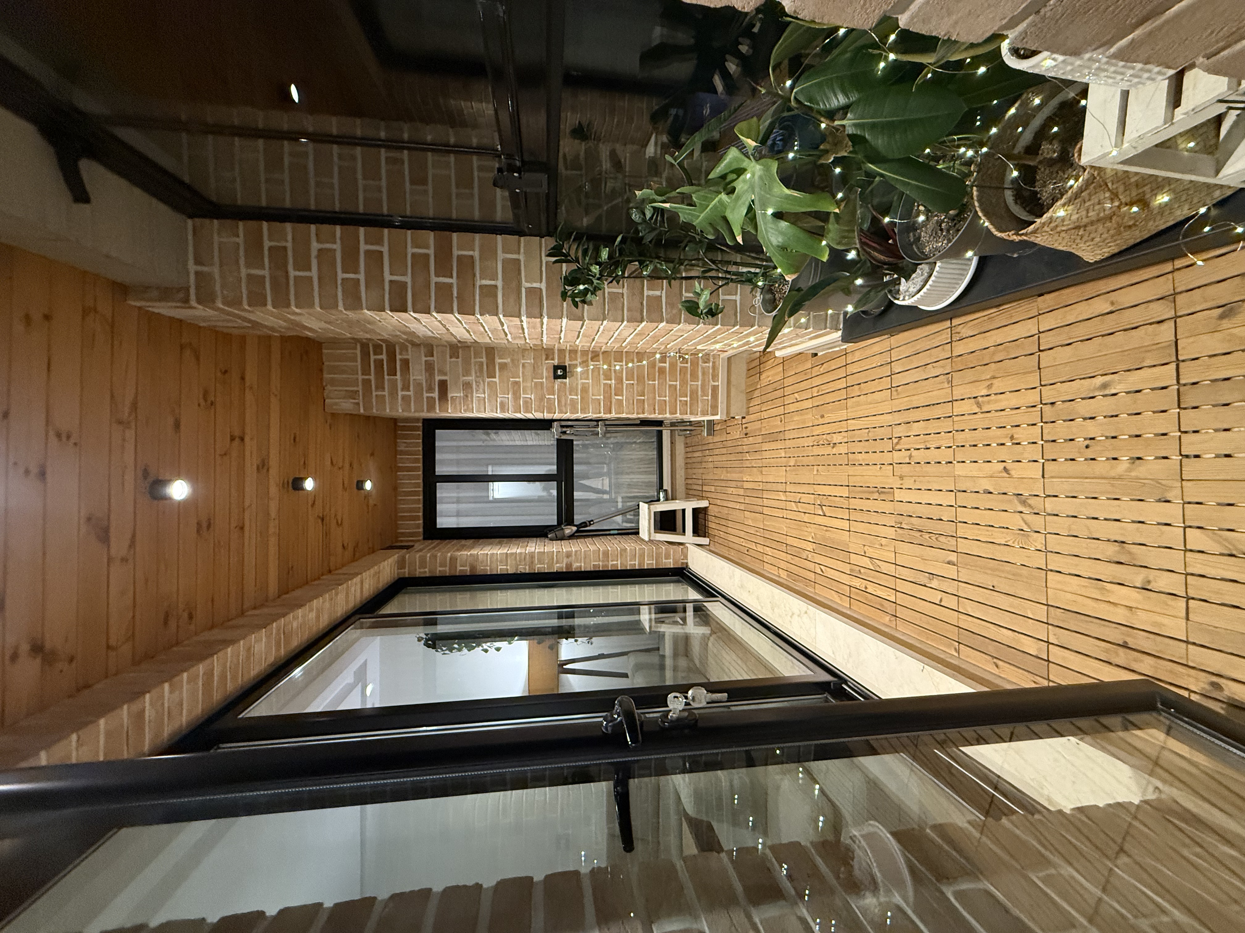 فروش آپارتمان 95 متر جهانتاب  2 خواب