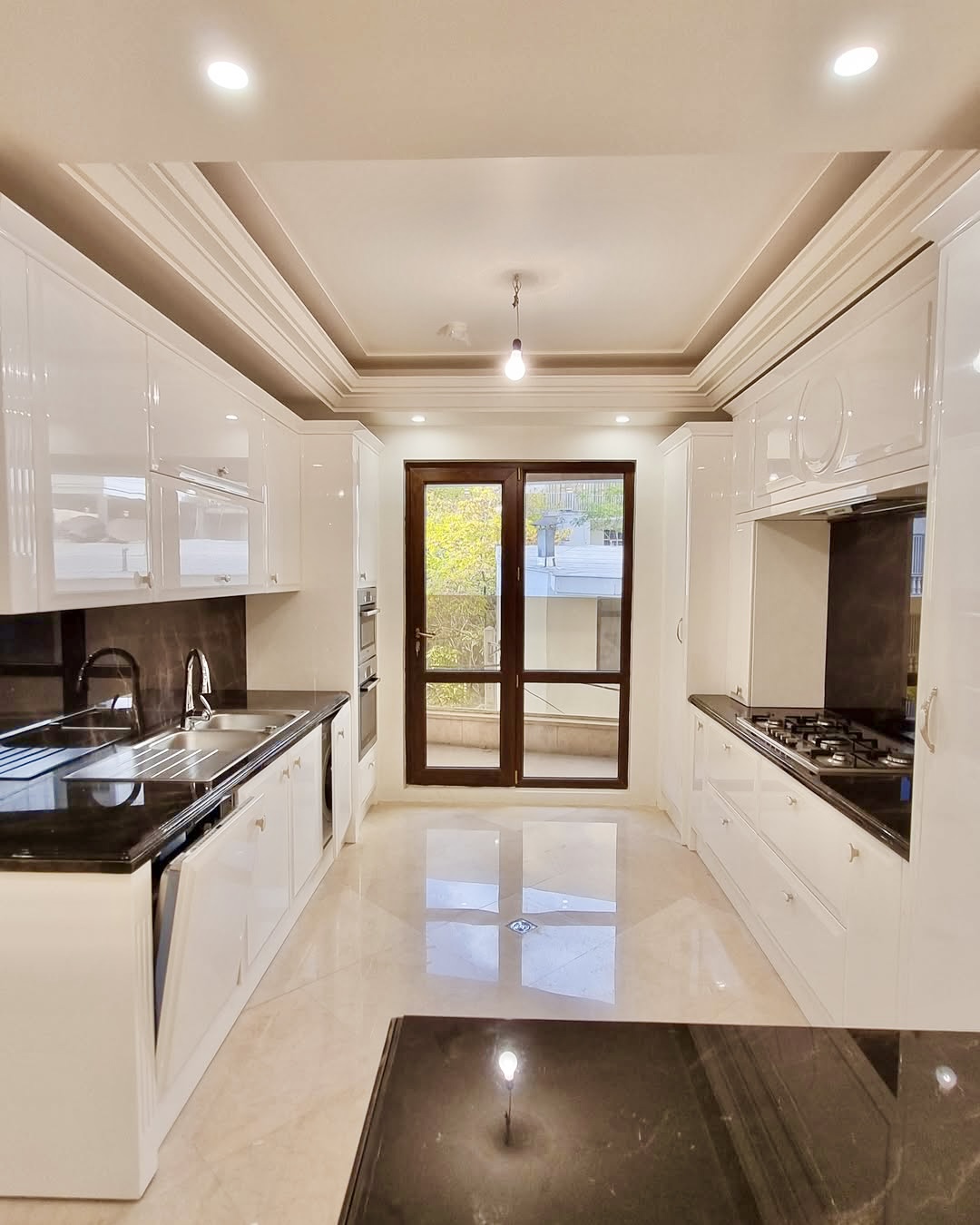 فروش آپارتمان 160متر کامرانیه 3خواب تک واحدی