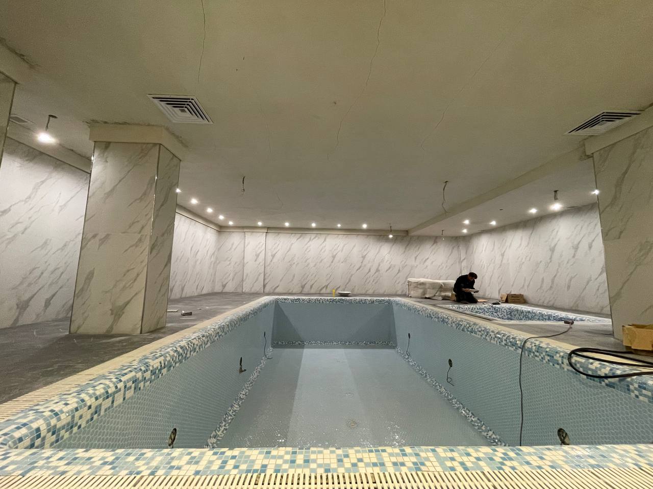 فروش برج باغ 700 متر نیاوران