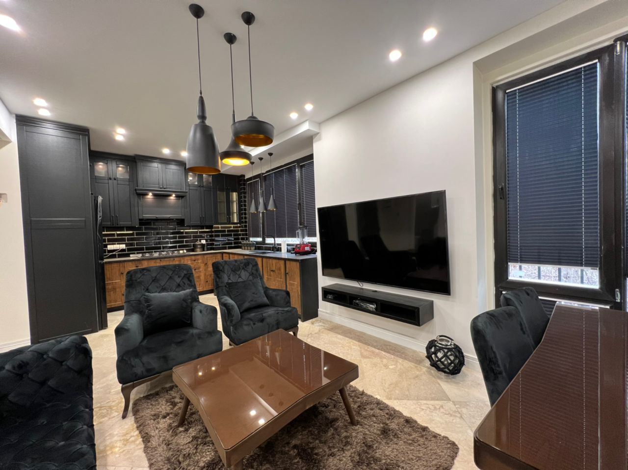 فروش آپارتمان 70 متر تاپ لوکیشن فرمانیه شرقی