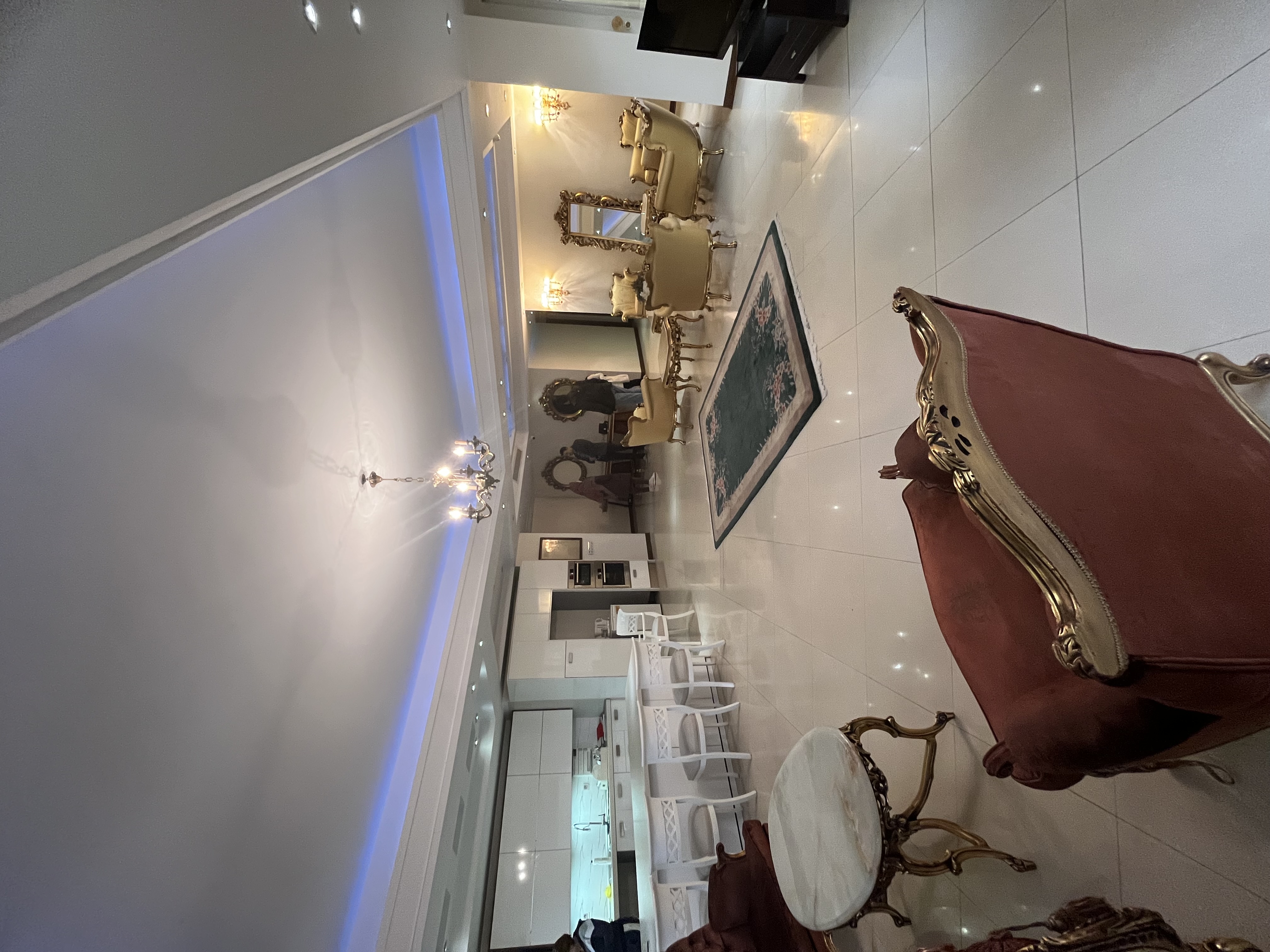 آپارتمان 200 متری در دروس