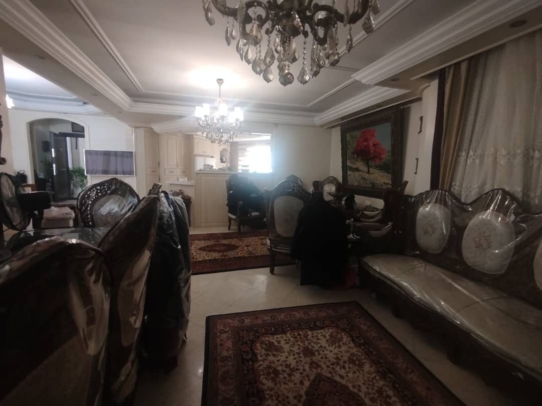 120متر/2خواب/شمال کاخ نیاوران