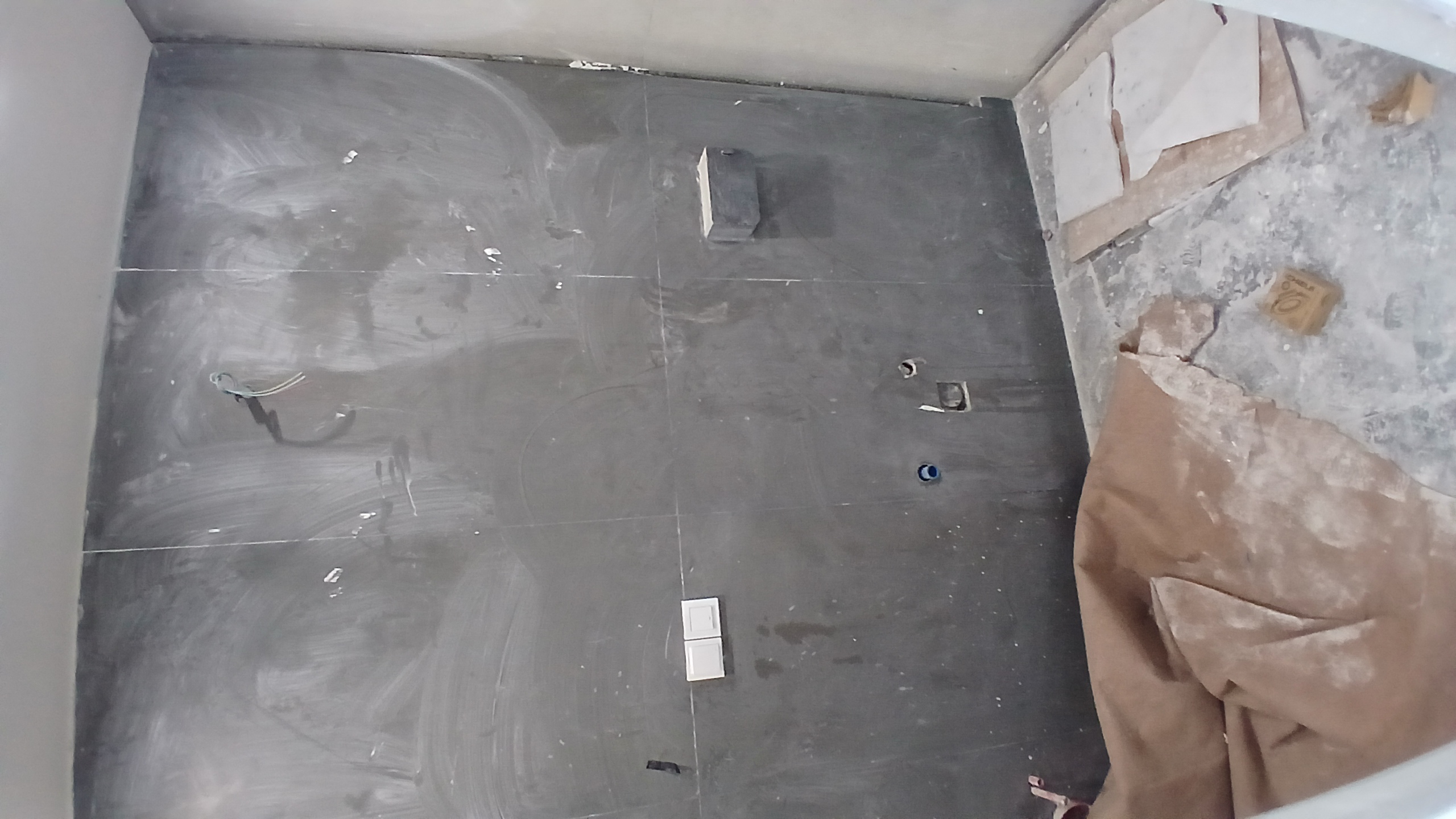 فروش آپارتمان 105 متر هفت حوض سه خواب فول امکانات مدرن غرق نور