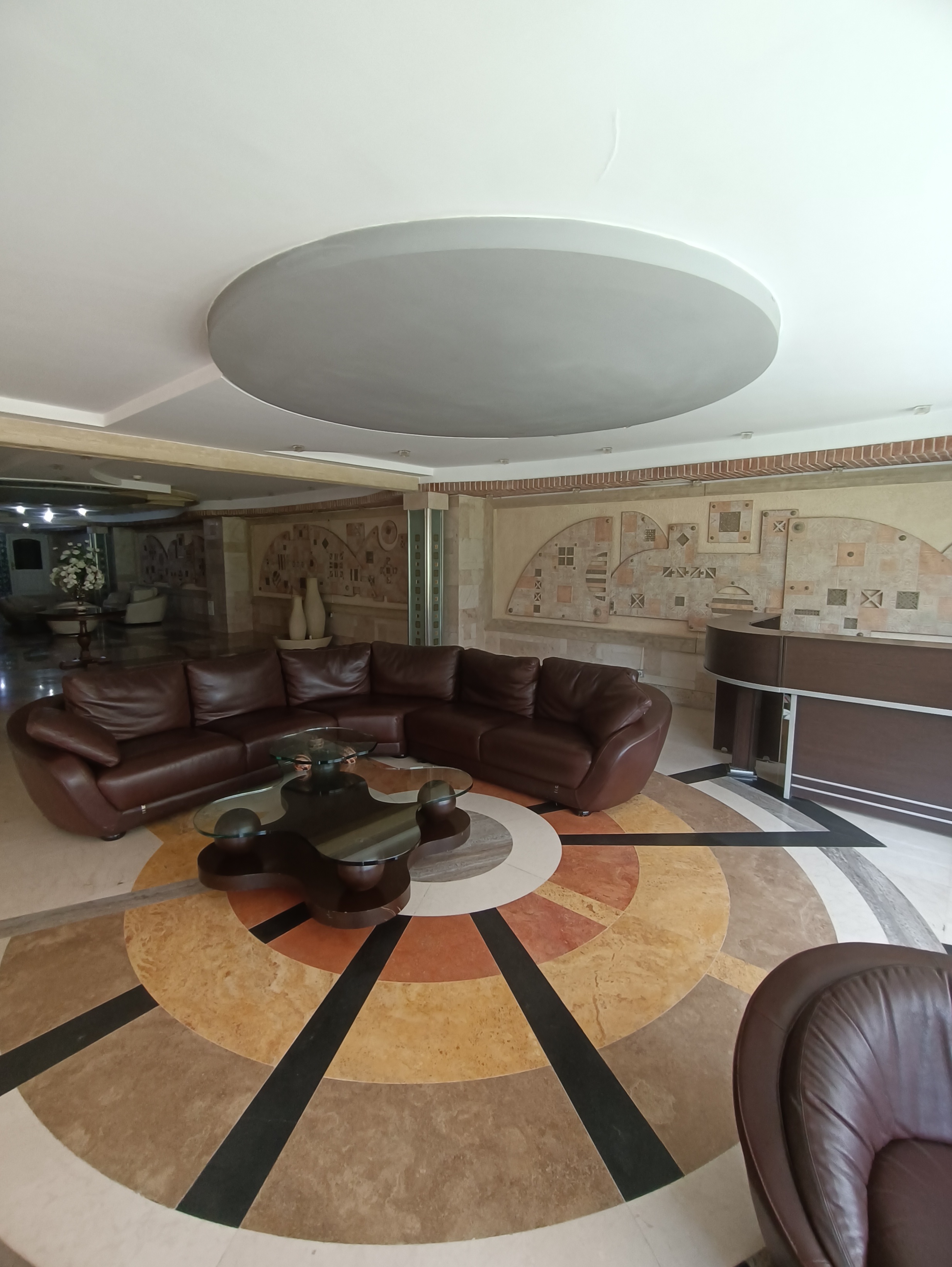 اجاره آپارتمان 273متر  فرمانیه 4خواب