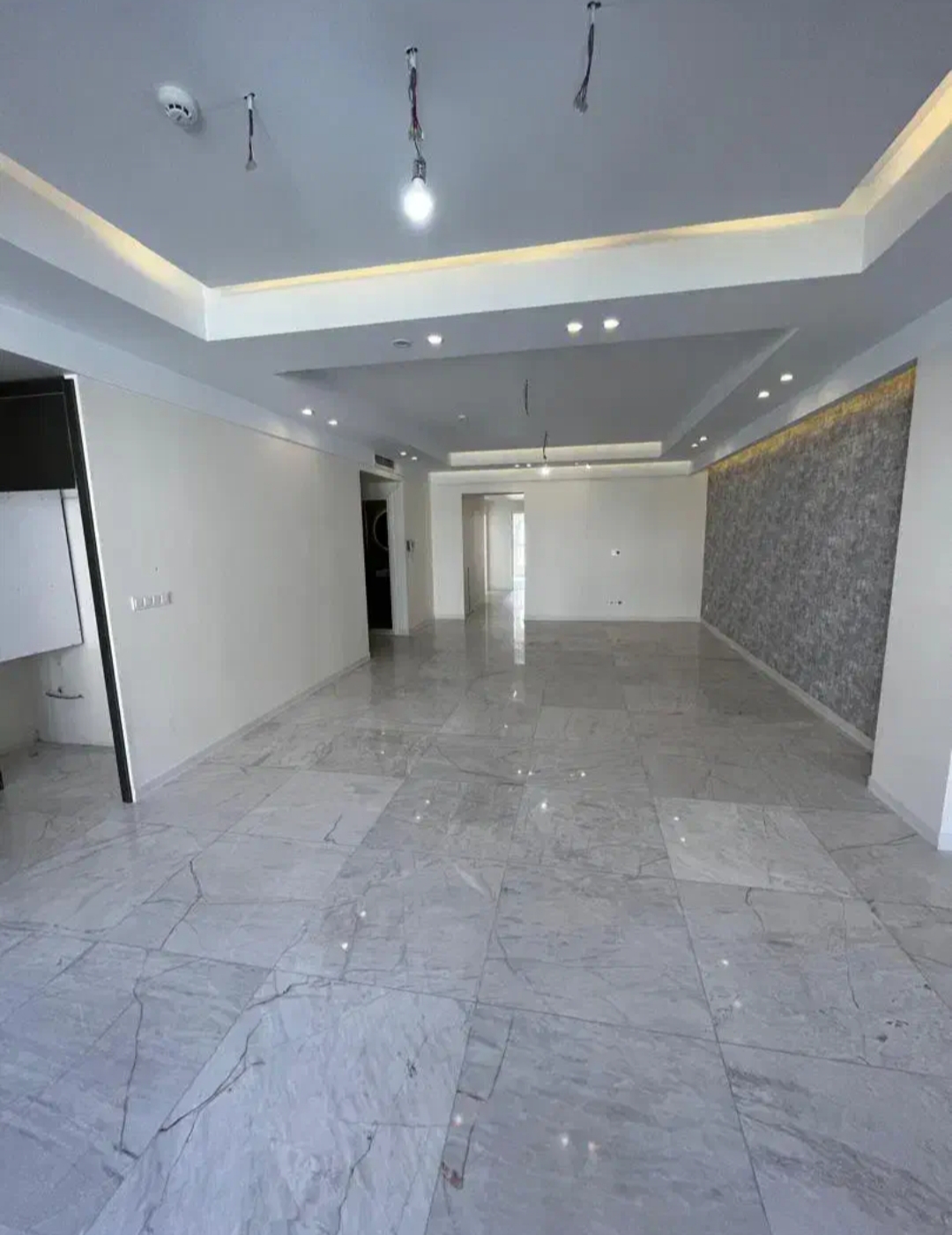 اجاره آپارتمان 160متر/3خواب/لوکس /روف گاردین/لابی