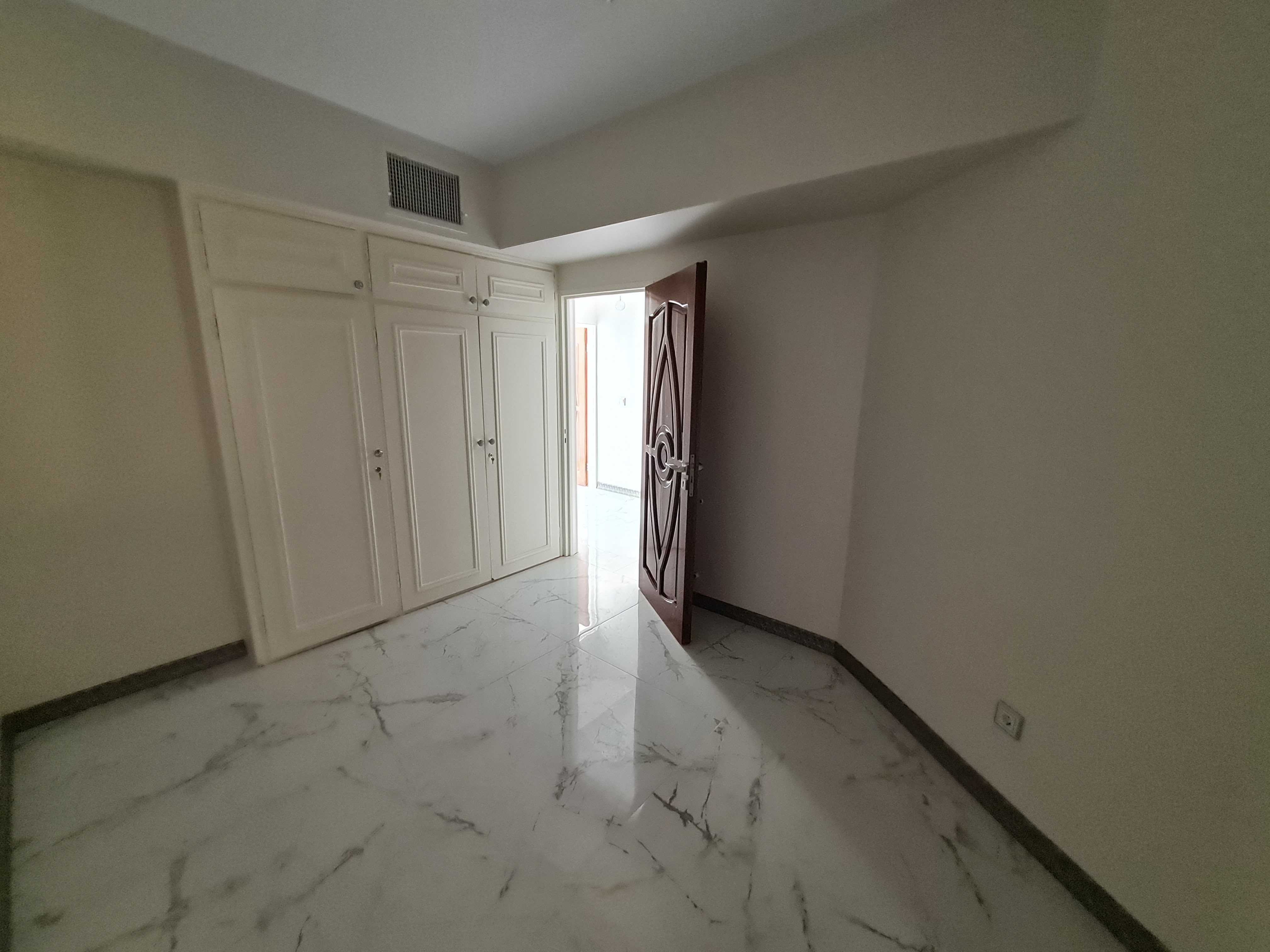 فروش آپارتمان 150 متر دولت تاپ لوکیشن