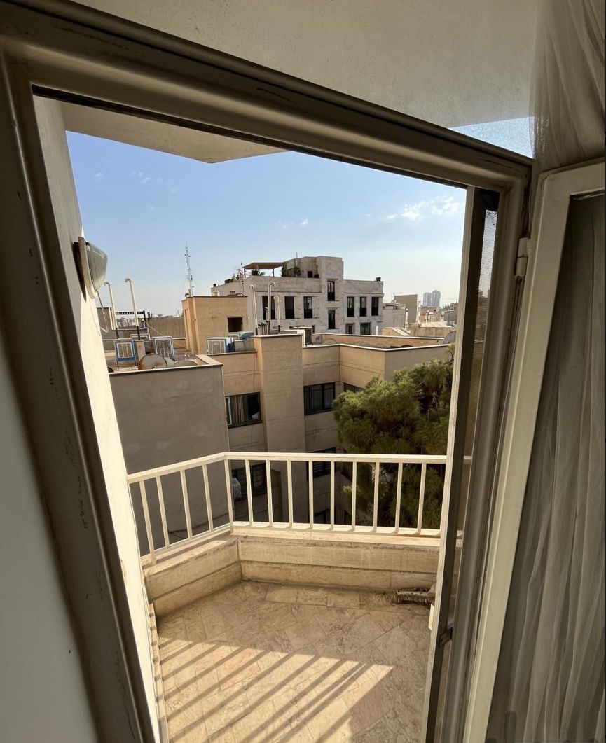 فروش آپارتمان2خواب130مترنیاوران