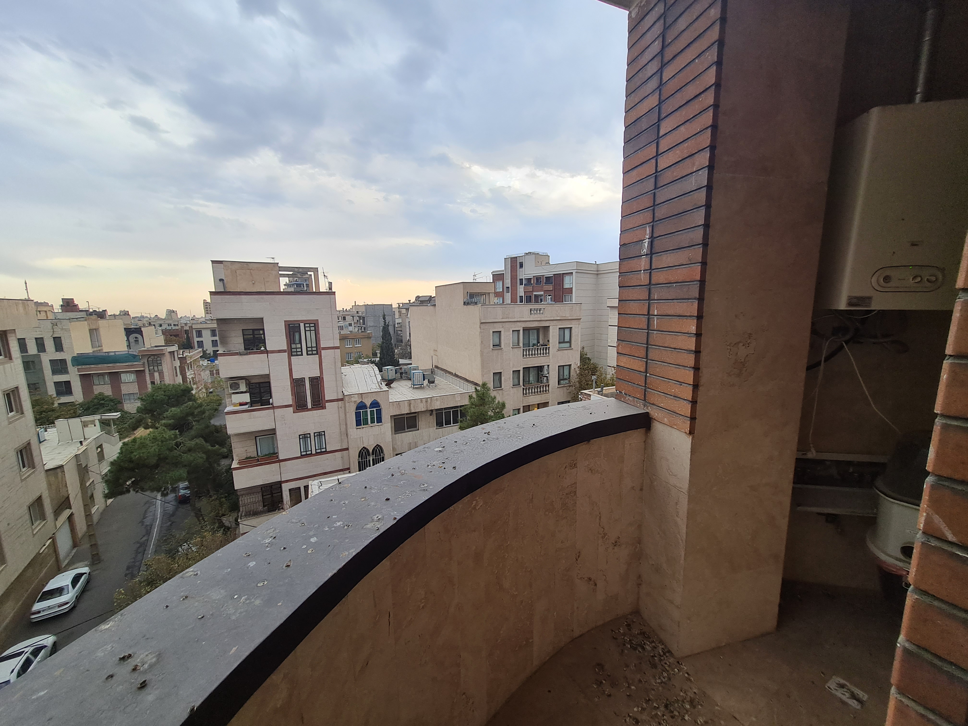 فروش آپارتمان 120 متر جهانتاب تاپ لوکیشن