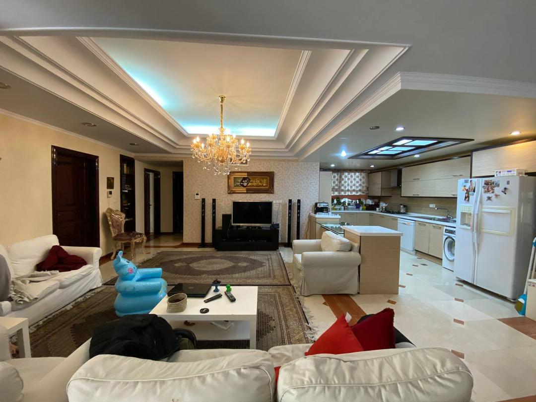 اجاره آپارتمان 210متر نیاوران تاپ ترین لوکیشن بدون مشابه