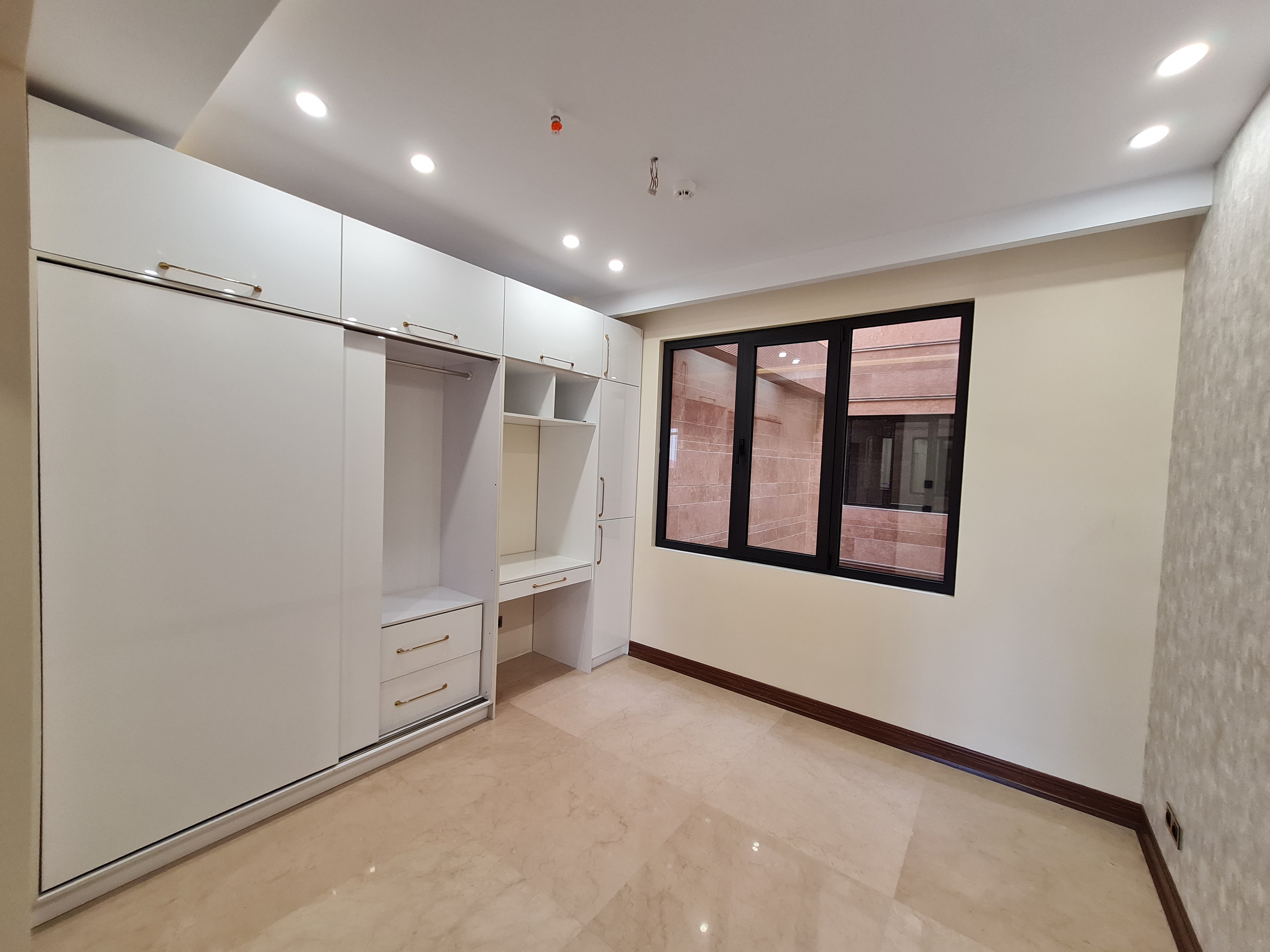 فروش آپارتمان 135 متر نیاوران تاپ لوکیشن