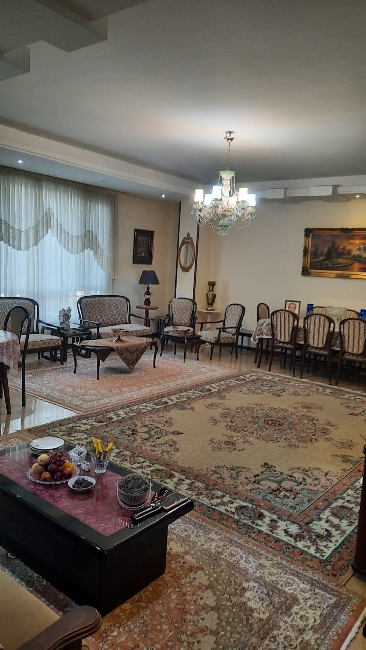 فروش آپارتمان 130 متر اقدسیه سه خواب