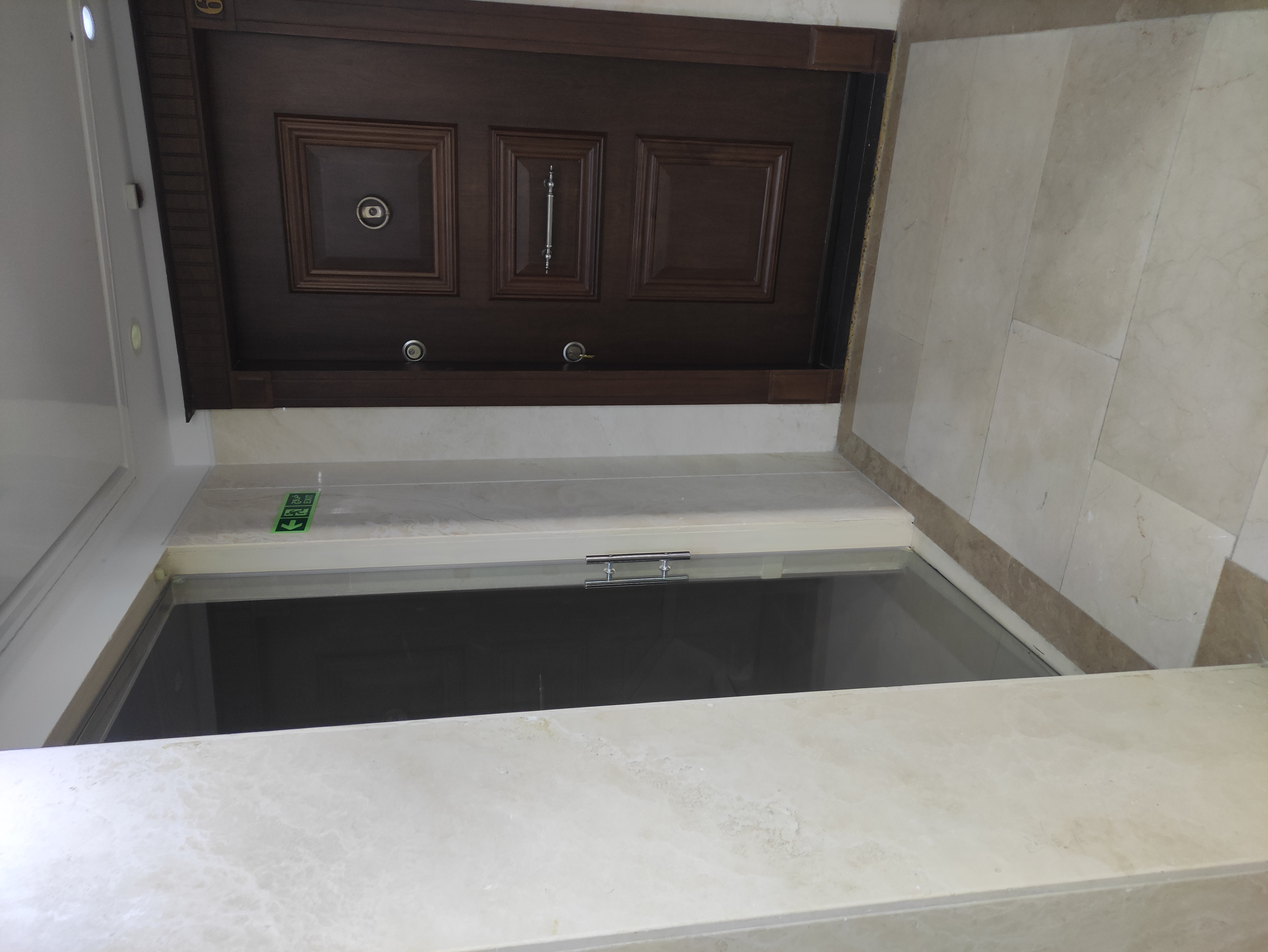 فروش آپارتمان 128 متر نارمک کلید نخورده