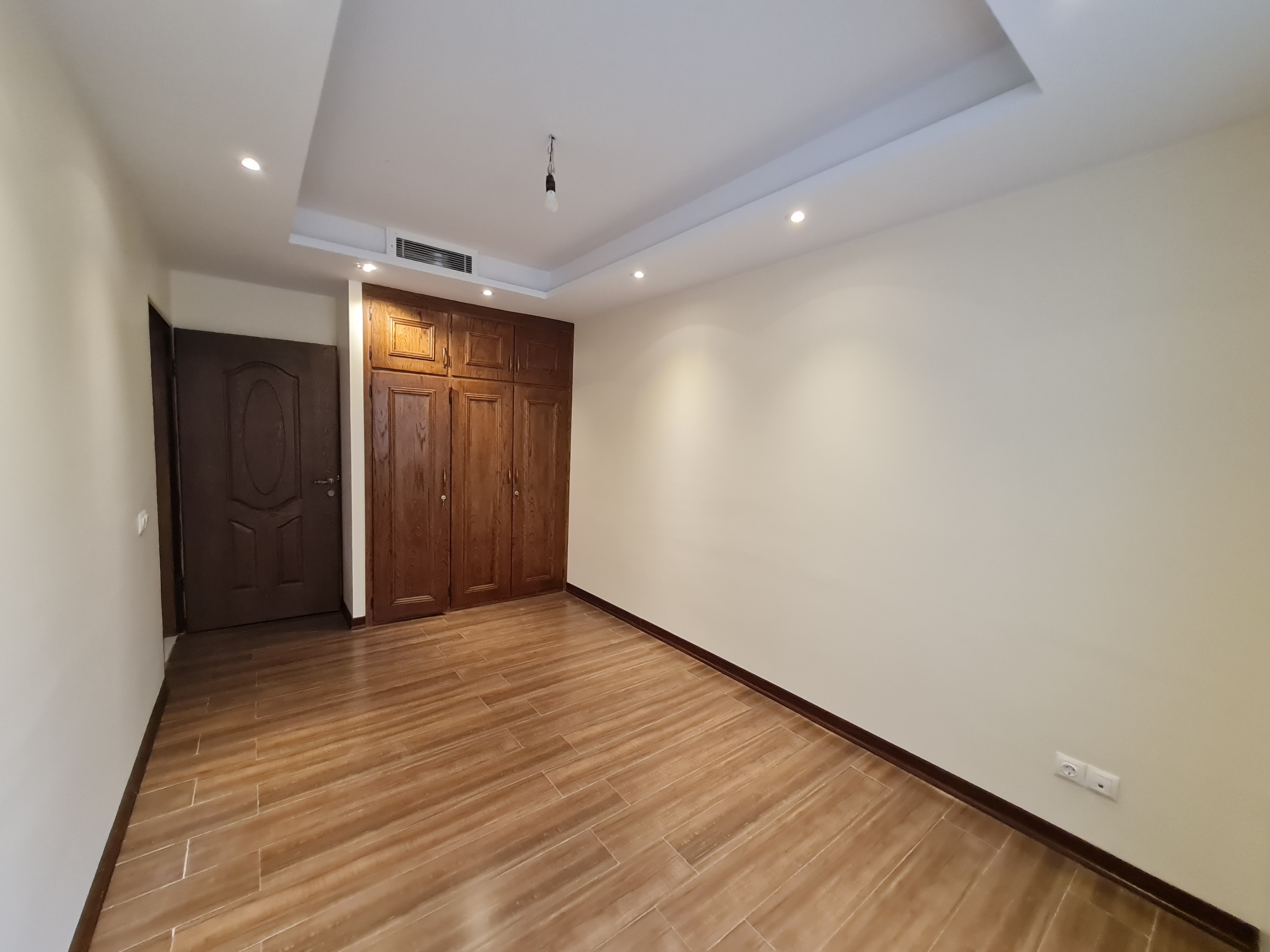 فروش آپارتمان 450 متر فرمانیه سنبل